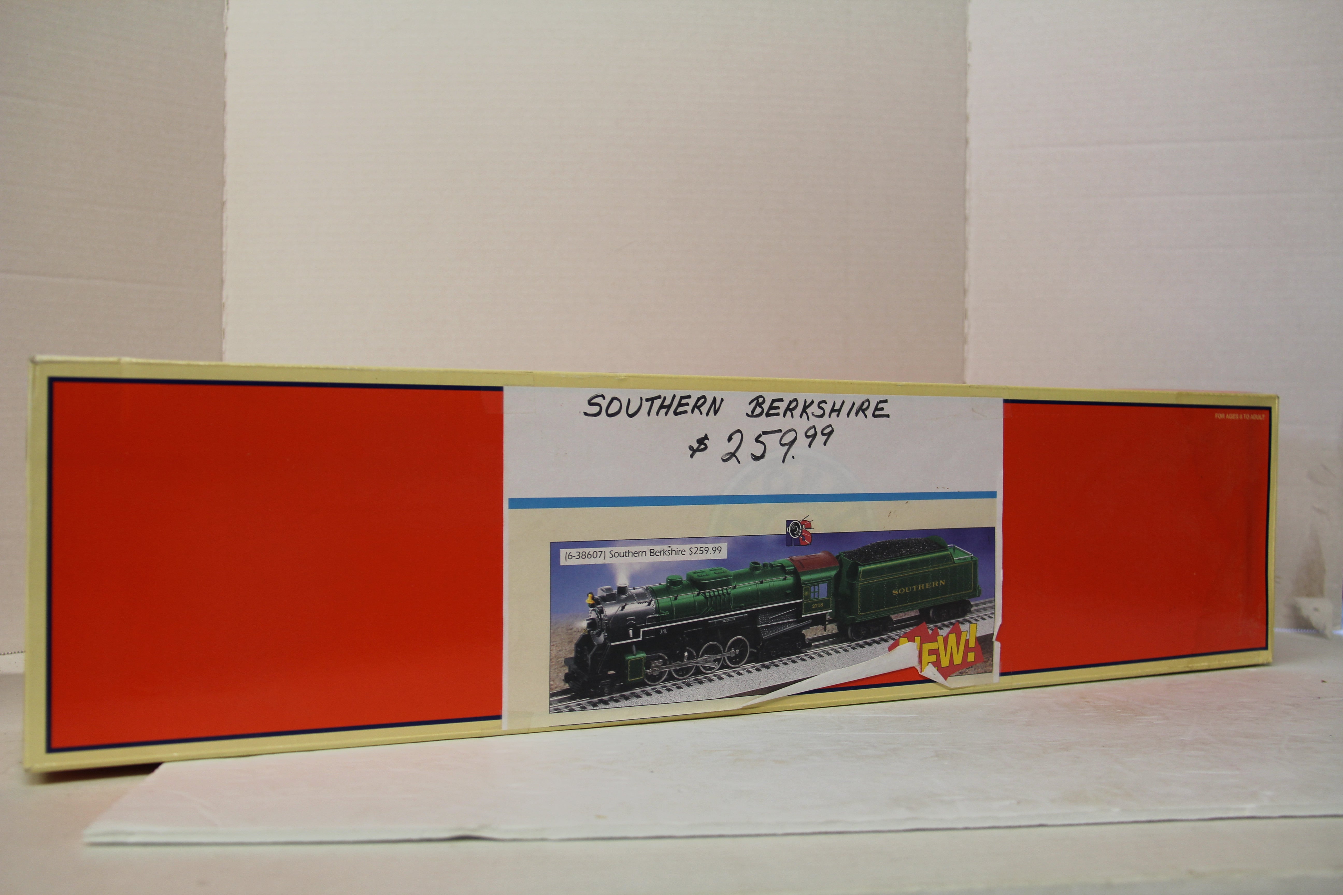 Lionel 6-38607 Southern Berkshire Locomotive & Tender-Second hand-M5284