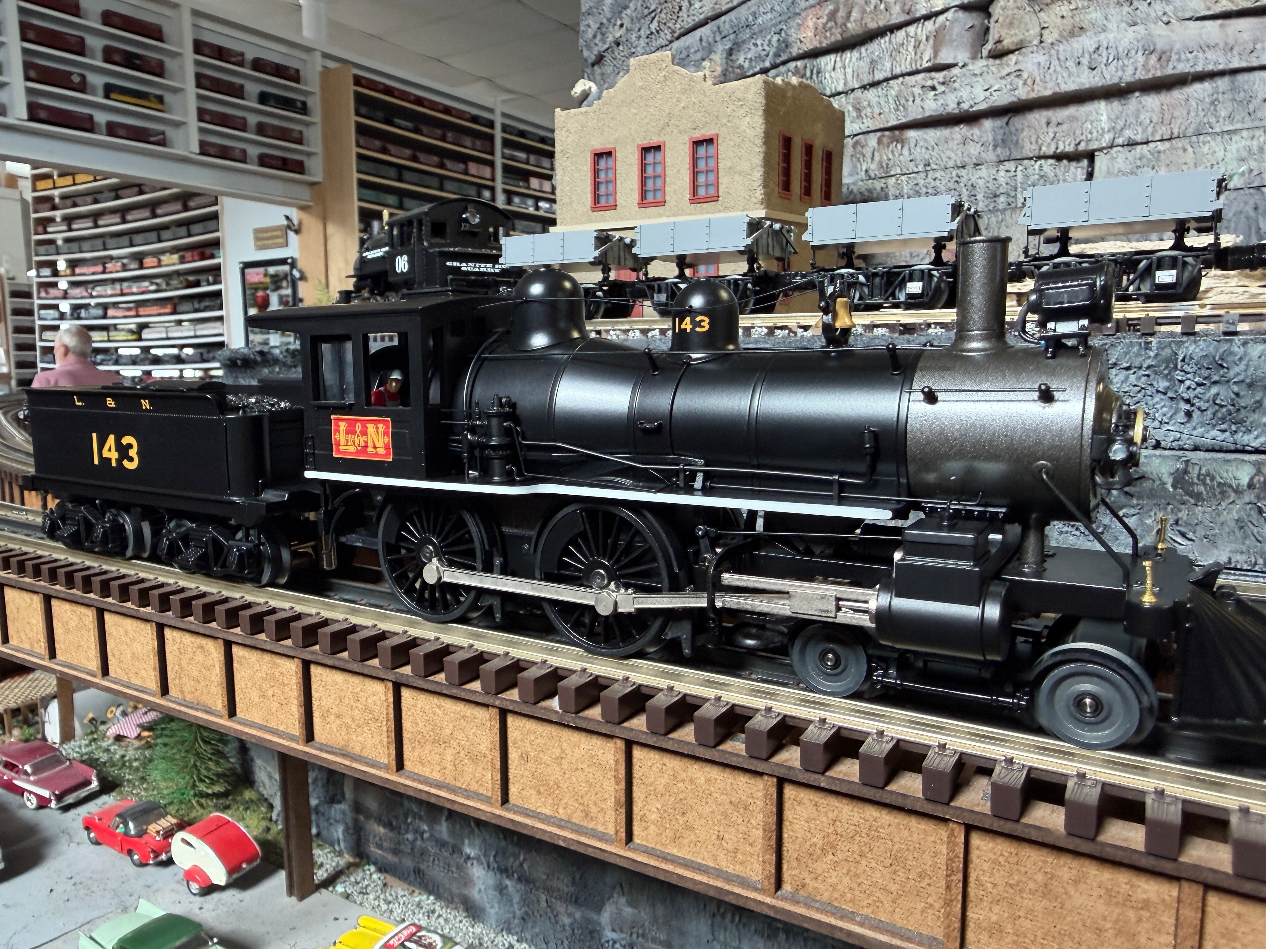 MTH 20-30122-1 - Premier - 4-4-0 American Steam Engine "Louisville & Nashville" #143 w/ PS3