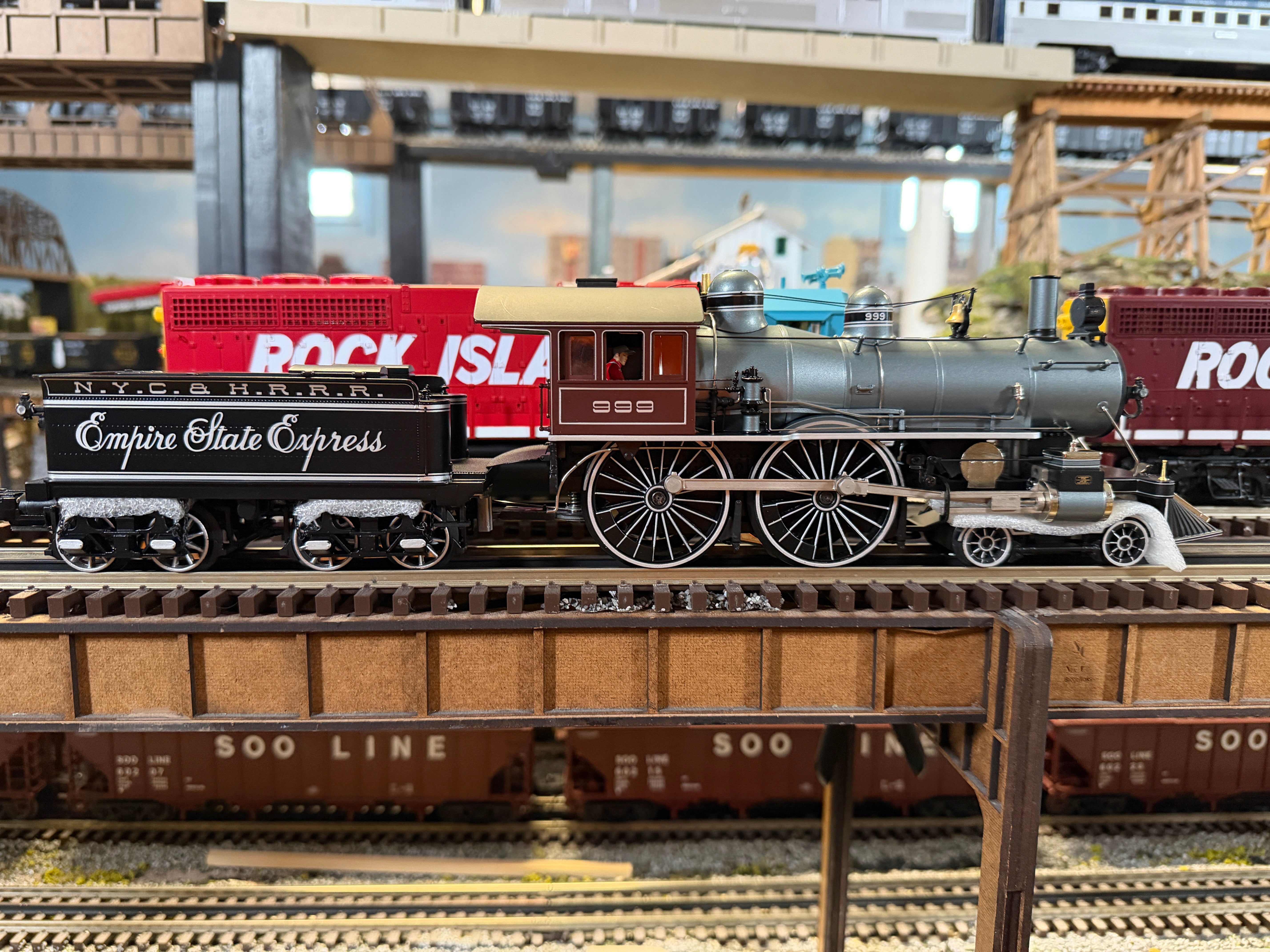 MTH 20-30100-1 - Premier - 4-4-0 American Steam Engine "New York Central" #999 w/ PS3