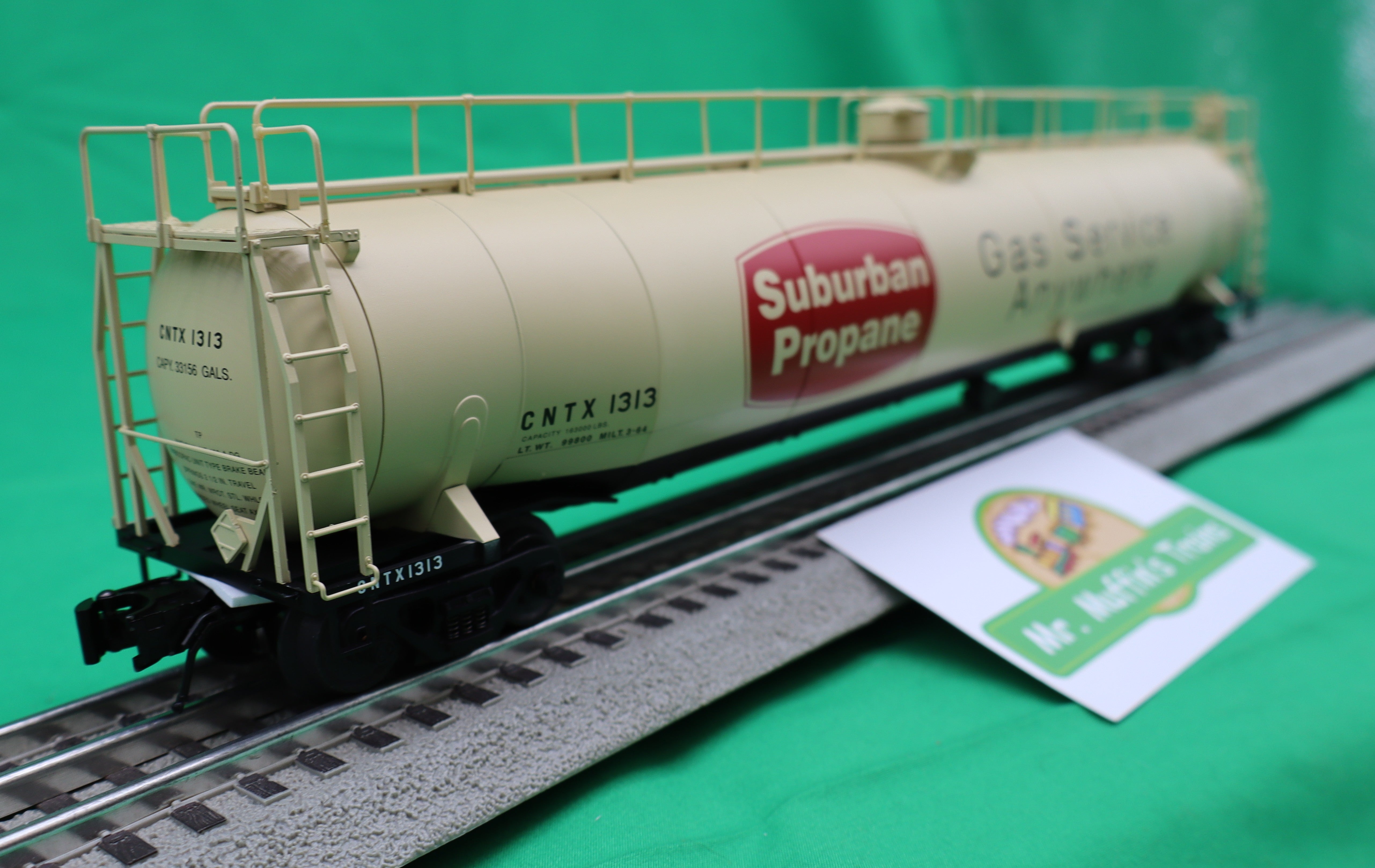 Atlas O 3001868 - Master - 33,000 Gallon Tank Car "Suburban Propane" (CNTX)