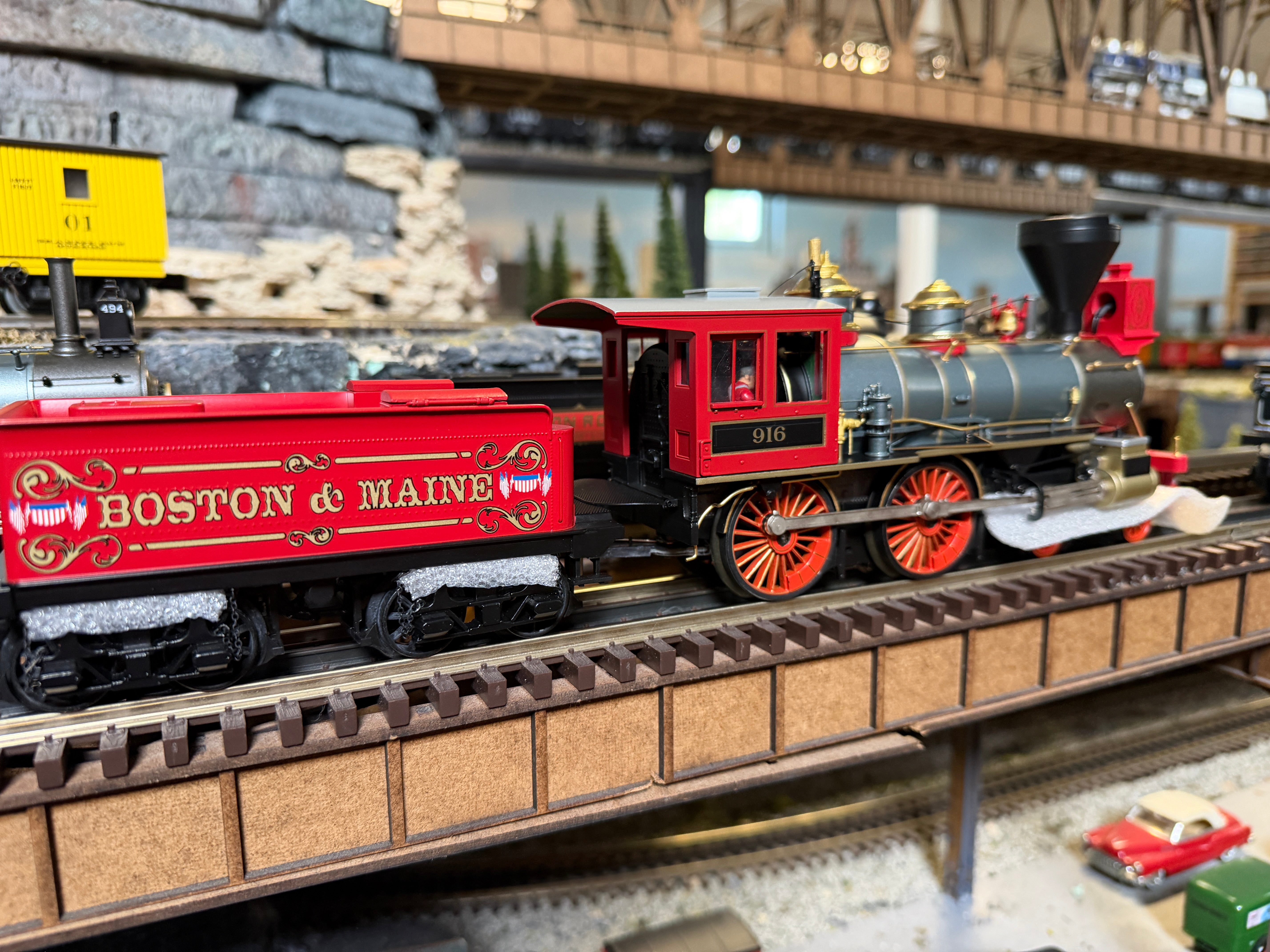 MTH 20-30105-1 - Premier - 4-4-0 American Steam Engine "Boston & Maine" #916 w/ PS3