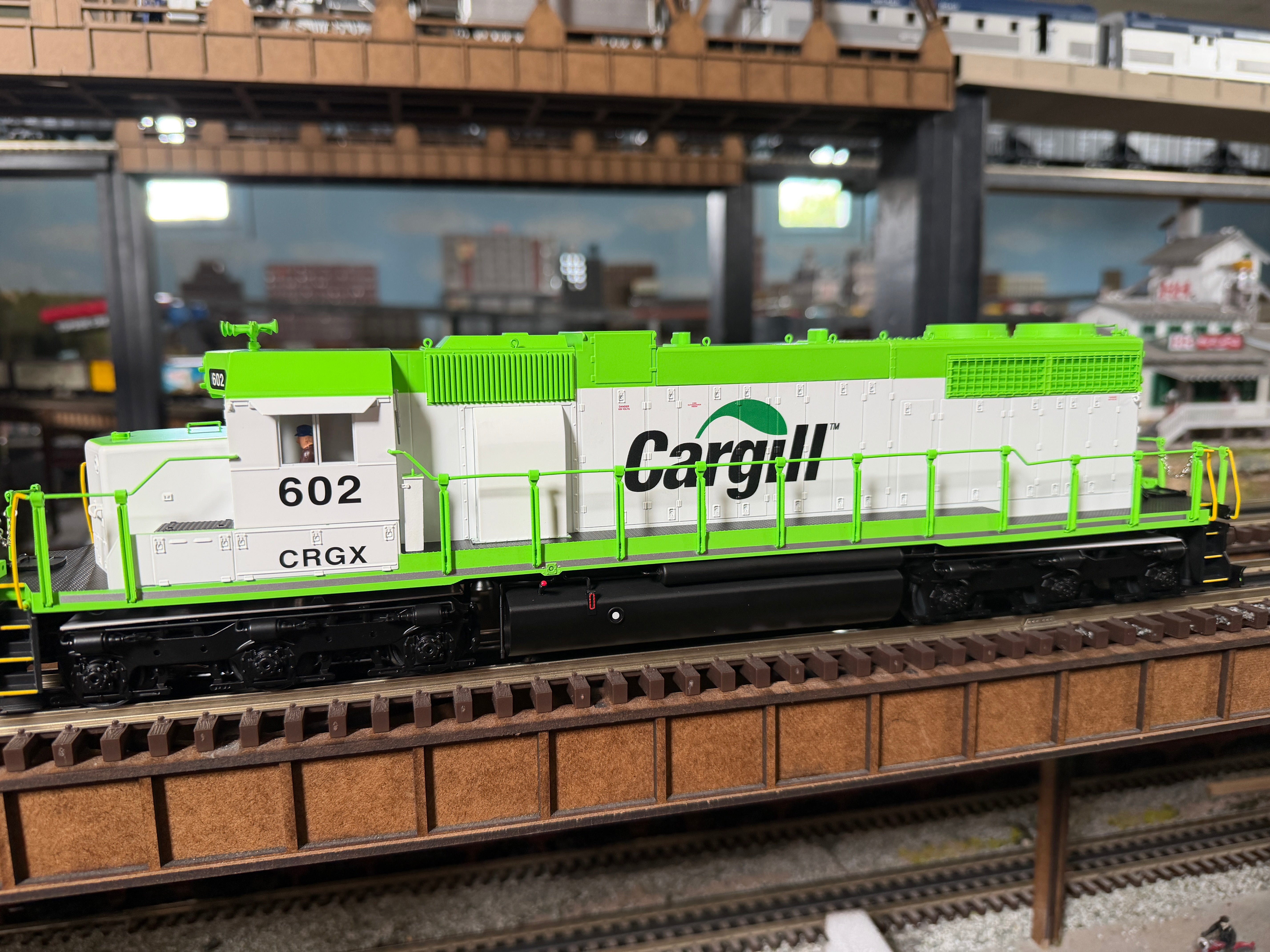 Lionel 2633331 - Legacy - SD38 Diesel Locomotive "Cargill" #602