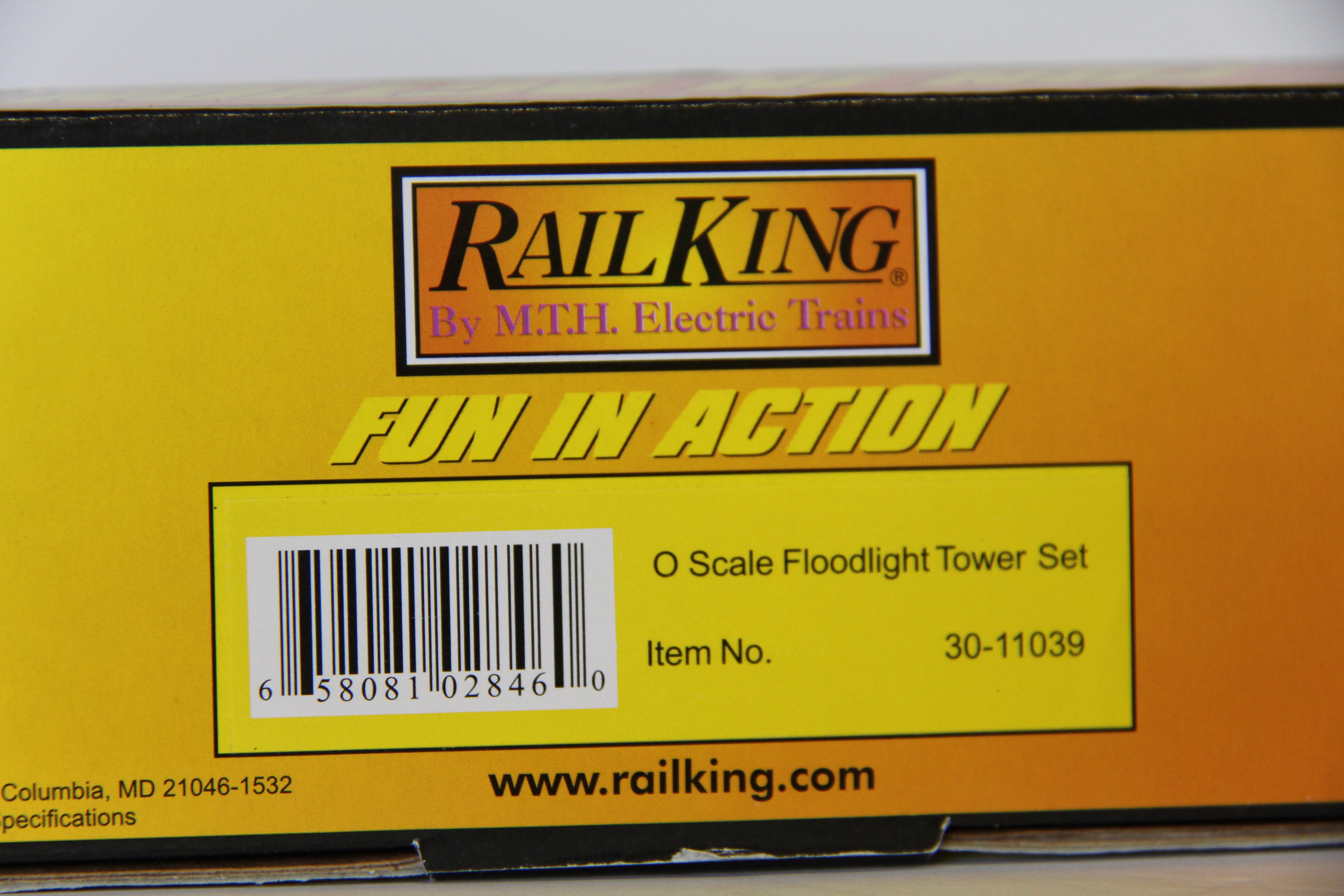 Rail King 30-11039 Floodlight Tower Set-Second hand-M6863