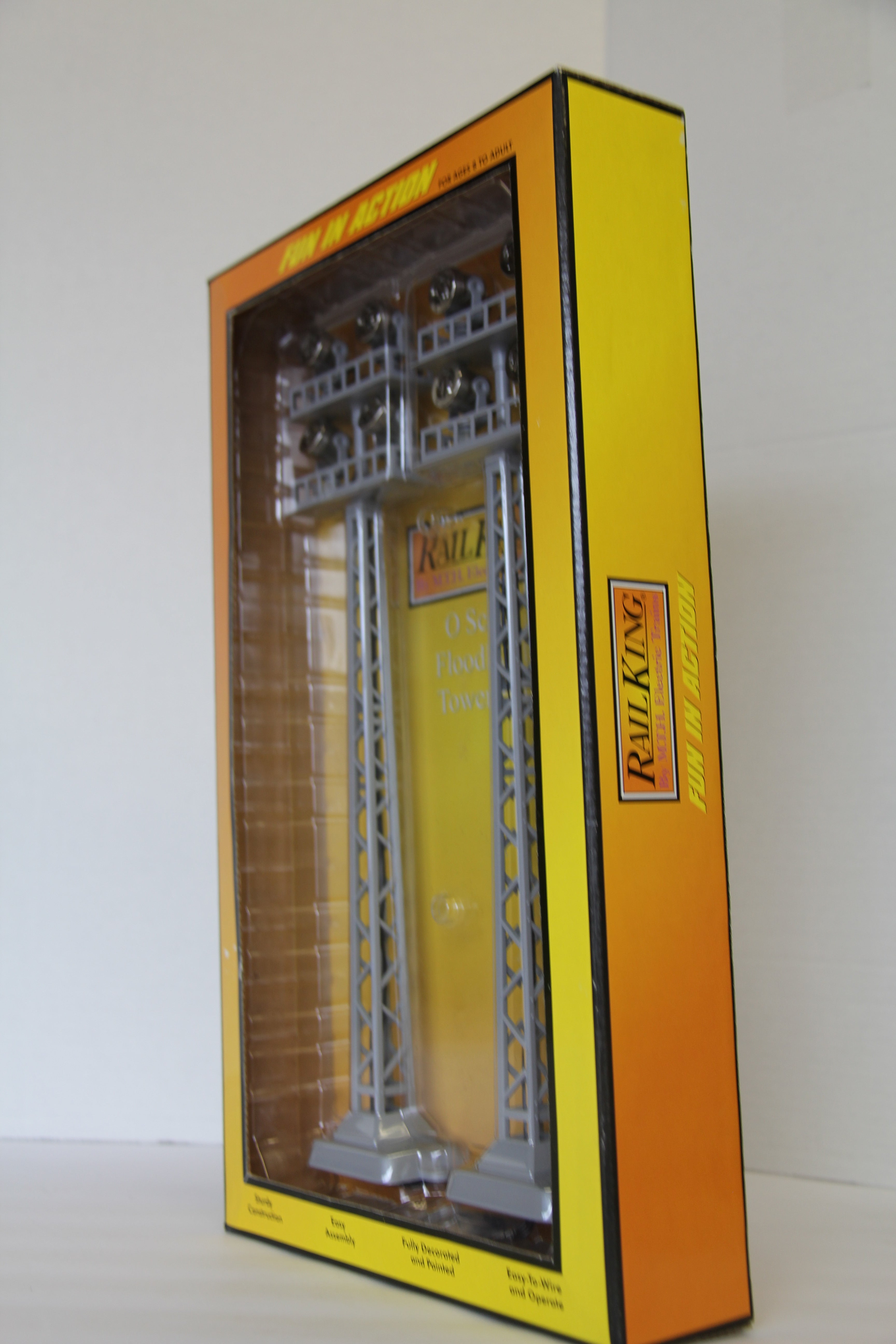 Rail King 30-11039 Floodlight Tower Set-Second hand-M6863