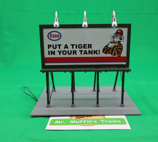 MTH 30-90744 - RailKing - Lighted Billboard "Esso"