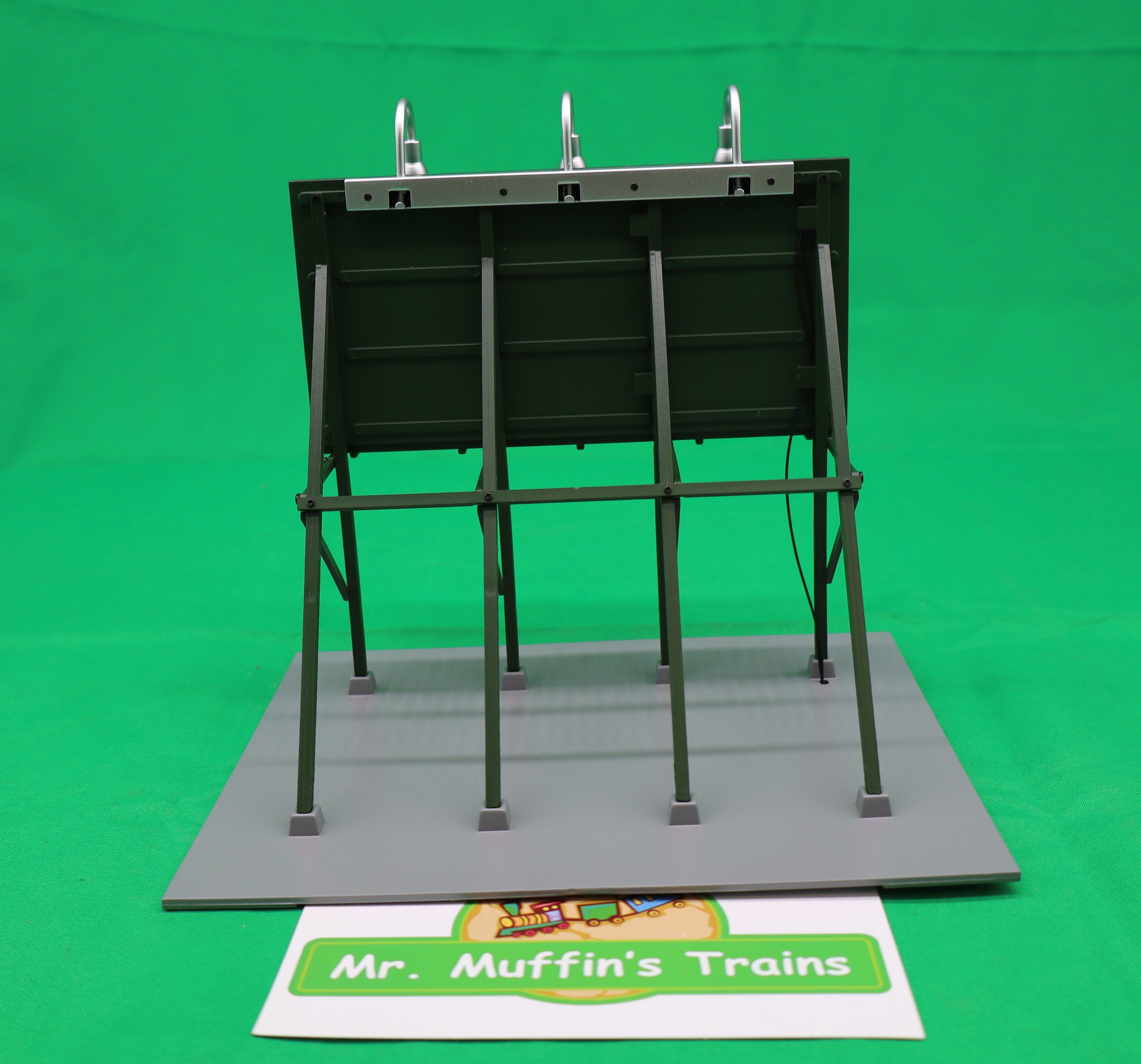 MTH 30-90744 - RailKing - Lighted Billboard "Esso"