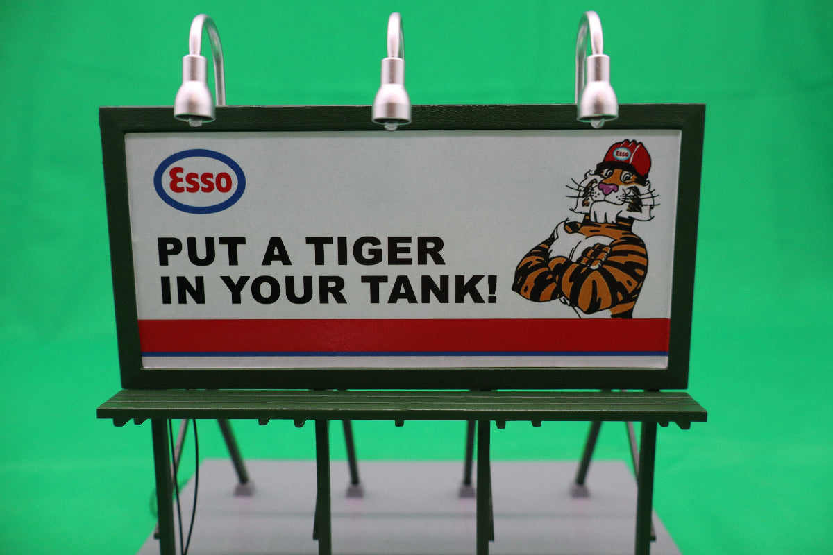 MTH 30-90744 - RailKing - Lighted Billboard "Esso"