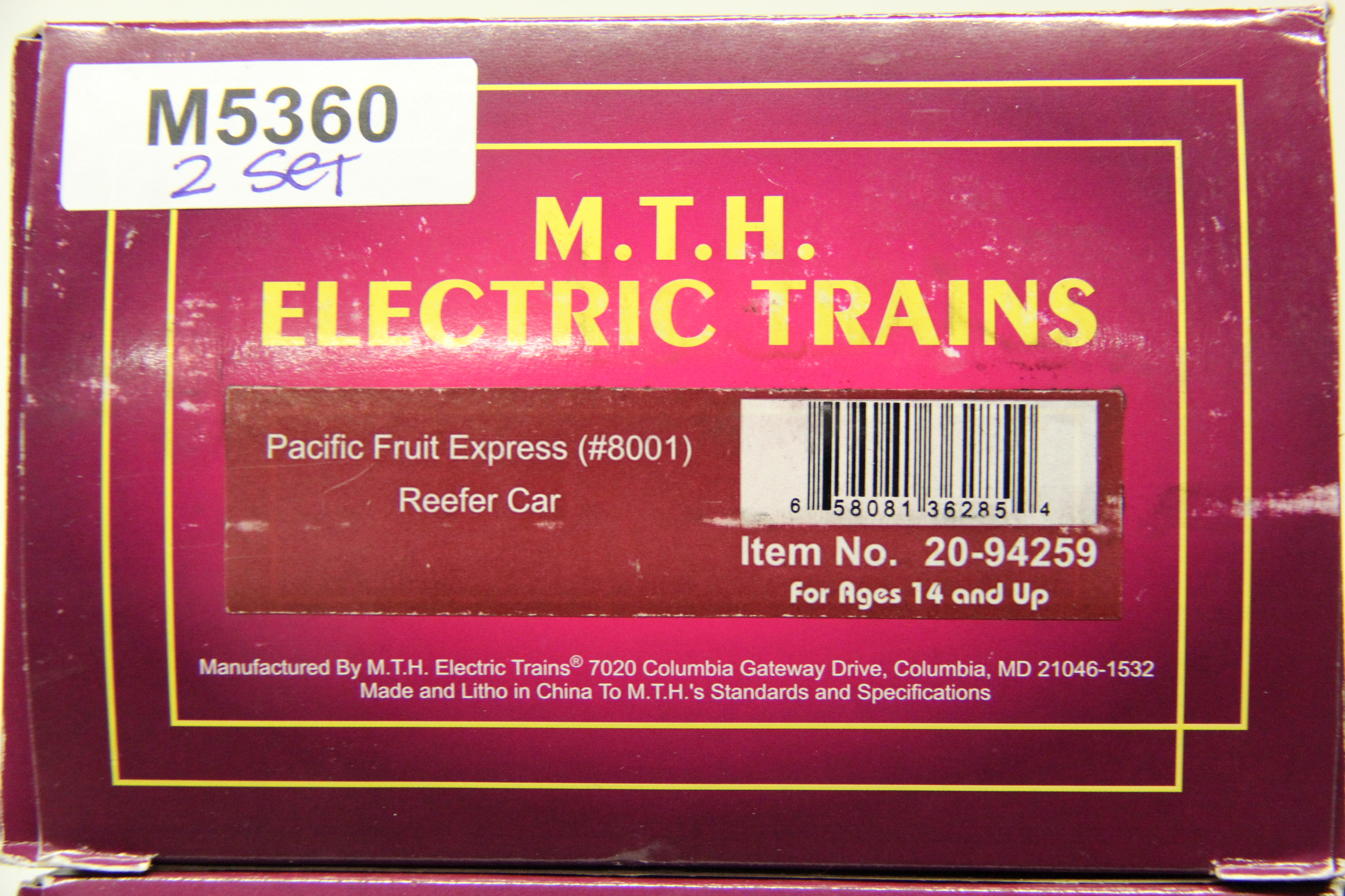 MTH 20-94259 Pacific Fruit Express Reefer Car-2 Car Set-Second hand-M5360