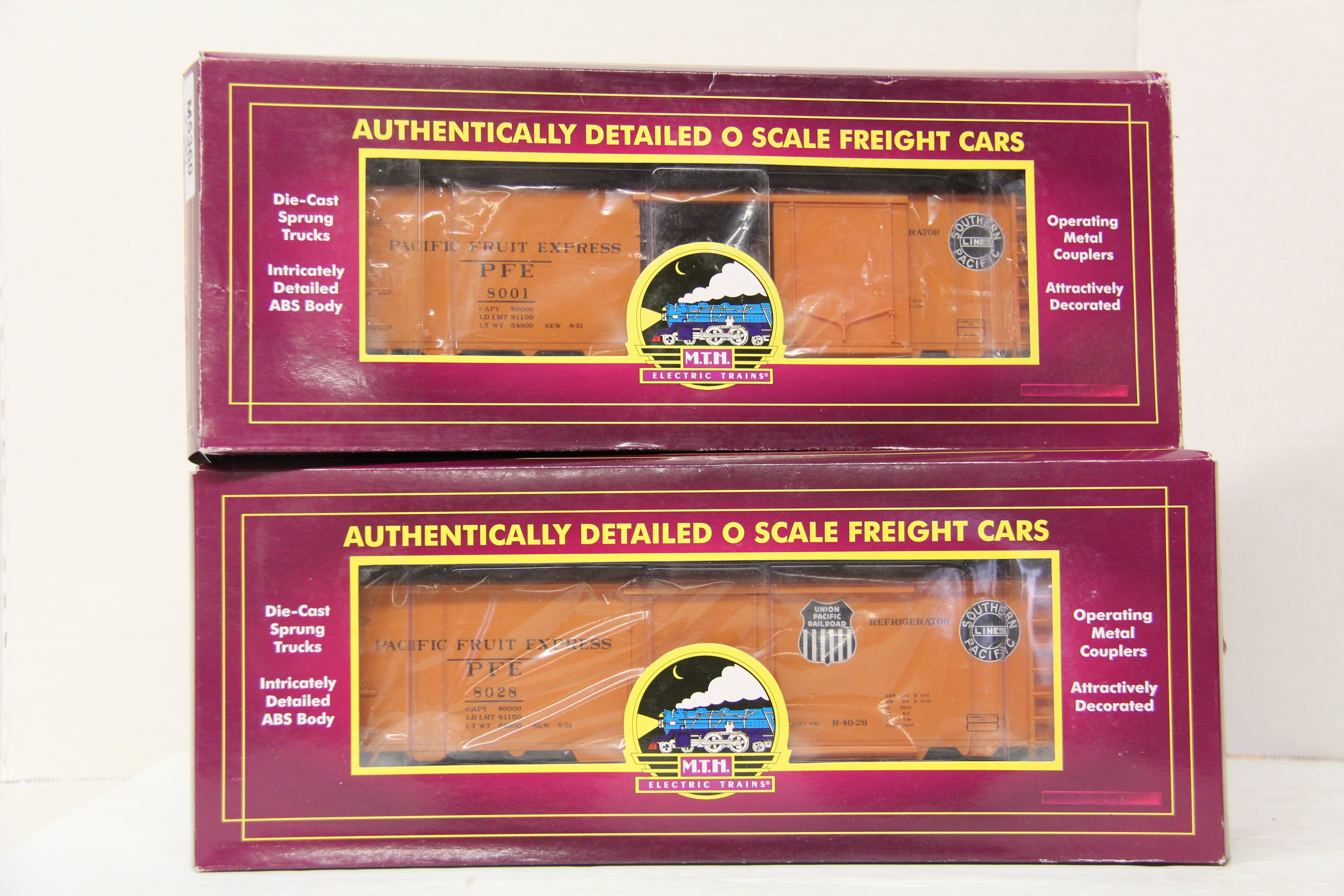 MTH 20-94259 Pacific Fruit Express Reefer Car-2 Car Set-Second hand-M5360