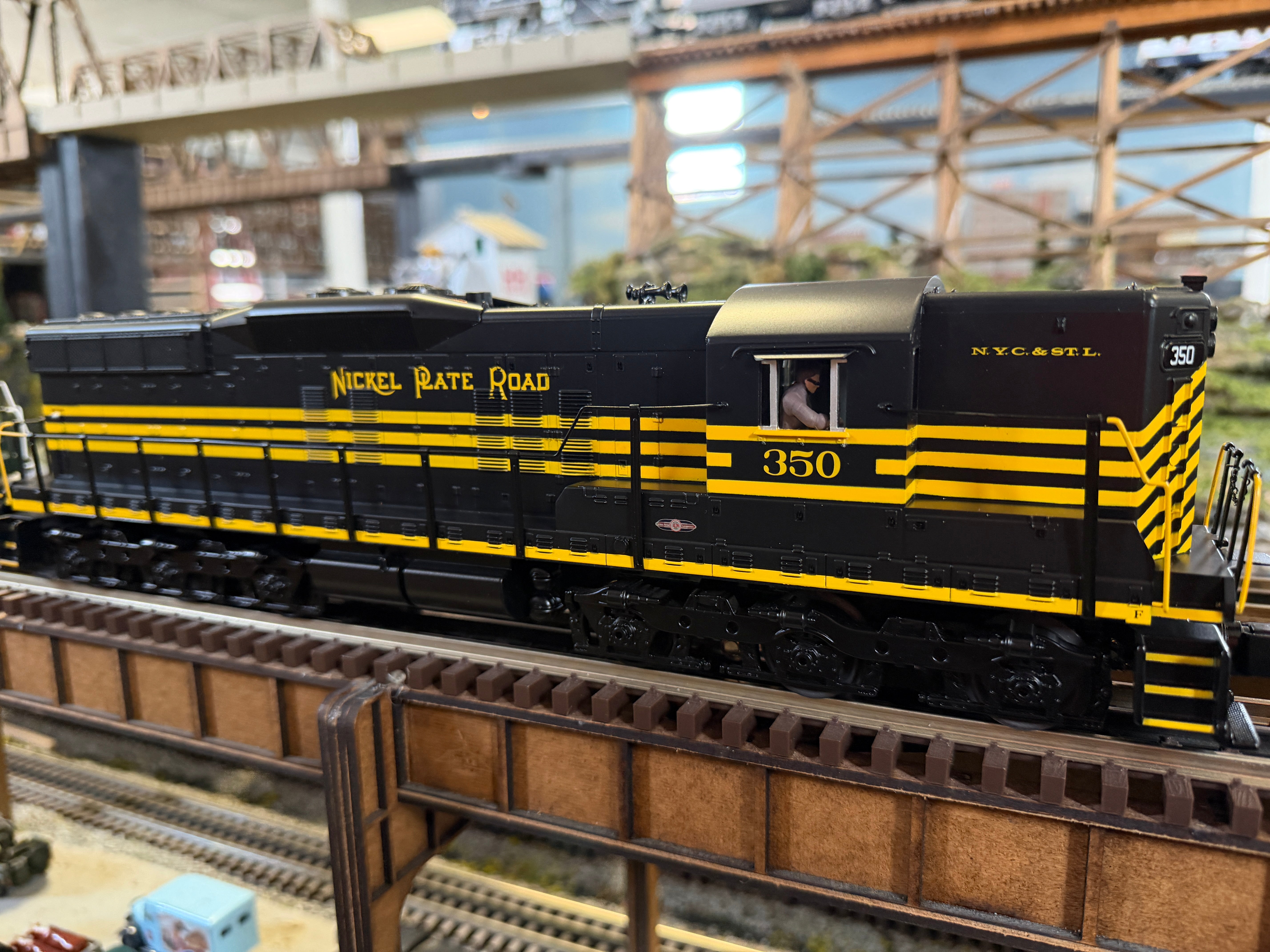 MTH 30-21371-1 - RailKing - SD9 Diesel Engine "Nickel Plate Road" w/ PS3 #350 - Custom run for MrMuffin'sTrains