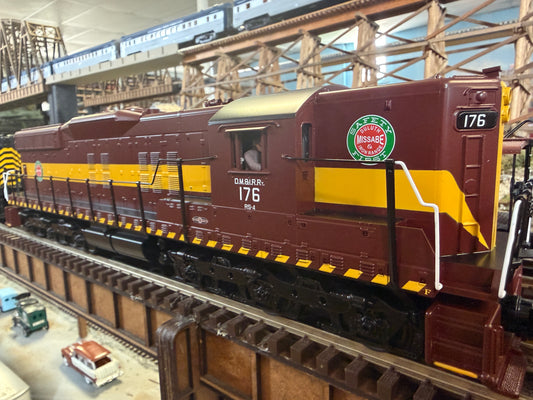 MTH 30-21348-1 - RailKing - SD9 Diesel Engine "Duluth, Missabe & Iron Range" #176 w/ PS3