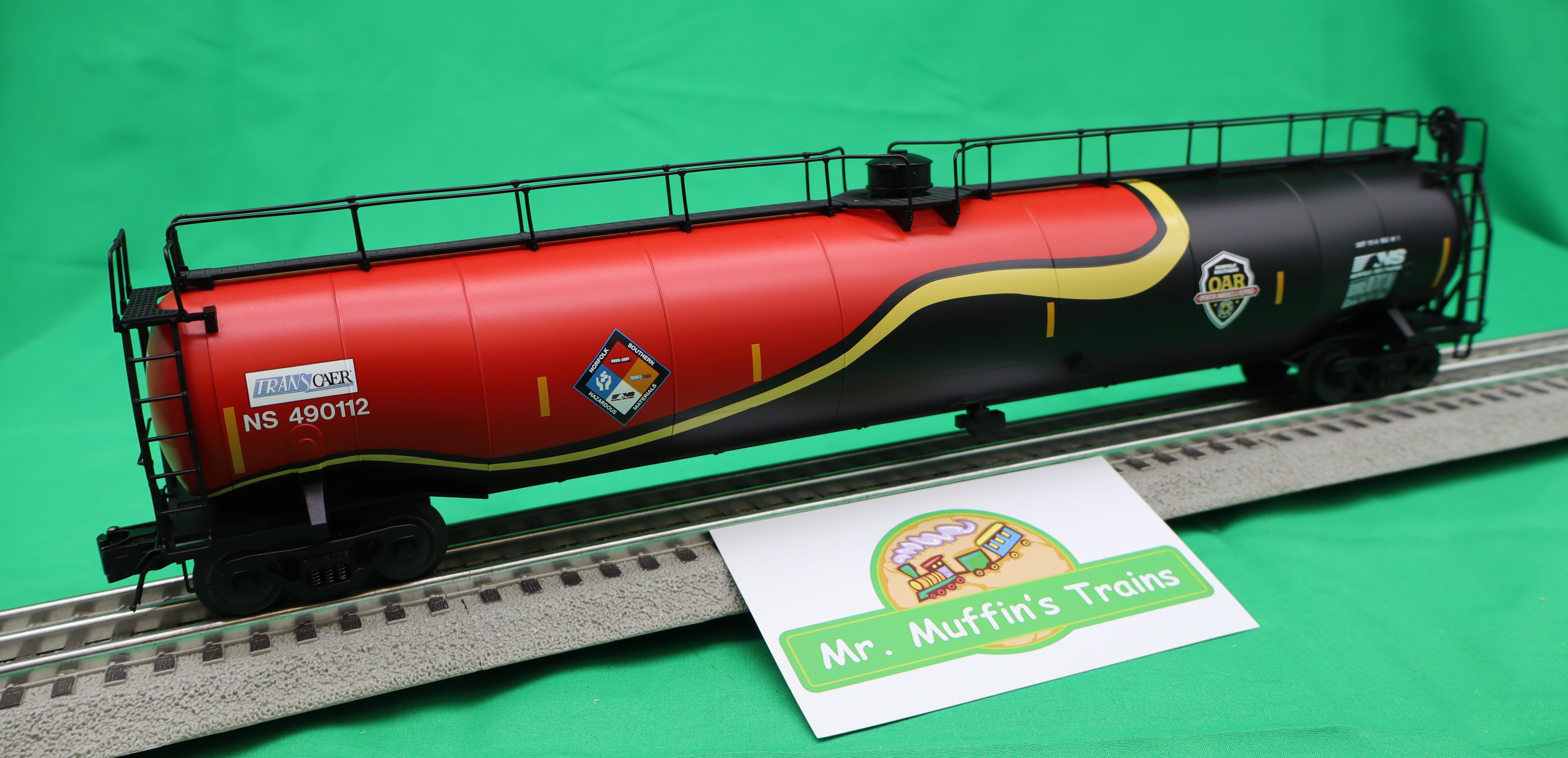 Atlas O 3001871 - Master - 33,000 Gallon Tank Car "NS Safety Train" (Norfolk Southern)