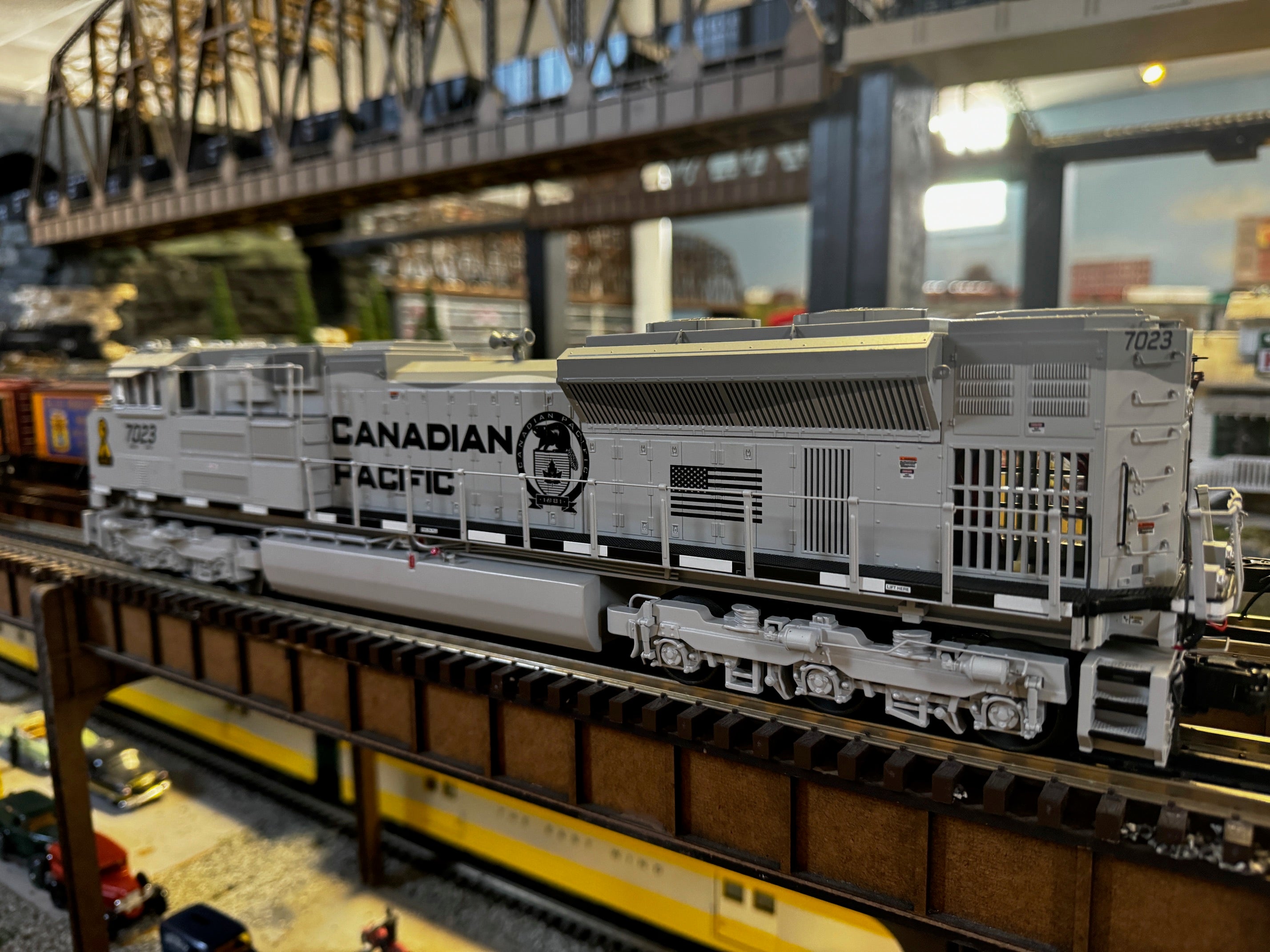 Atlas O 30138144 - Premier - SD70ACe Diesel Locomotive "Canadian Pacific" #7023 w/ PS3