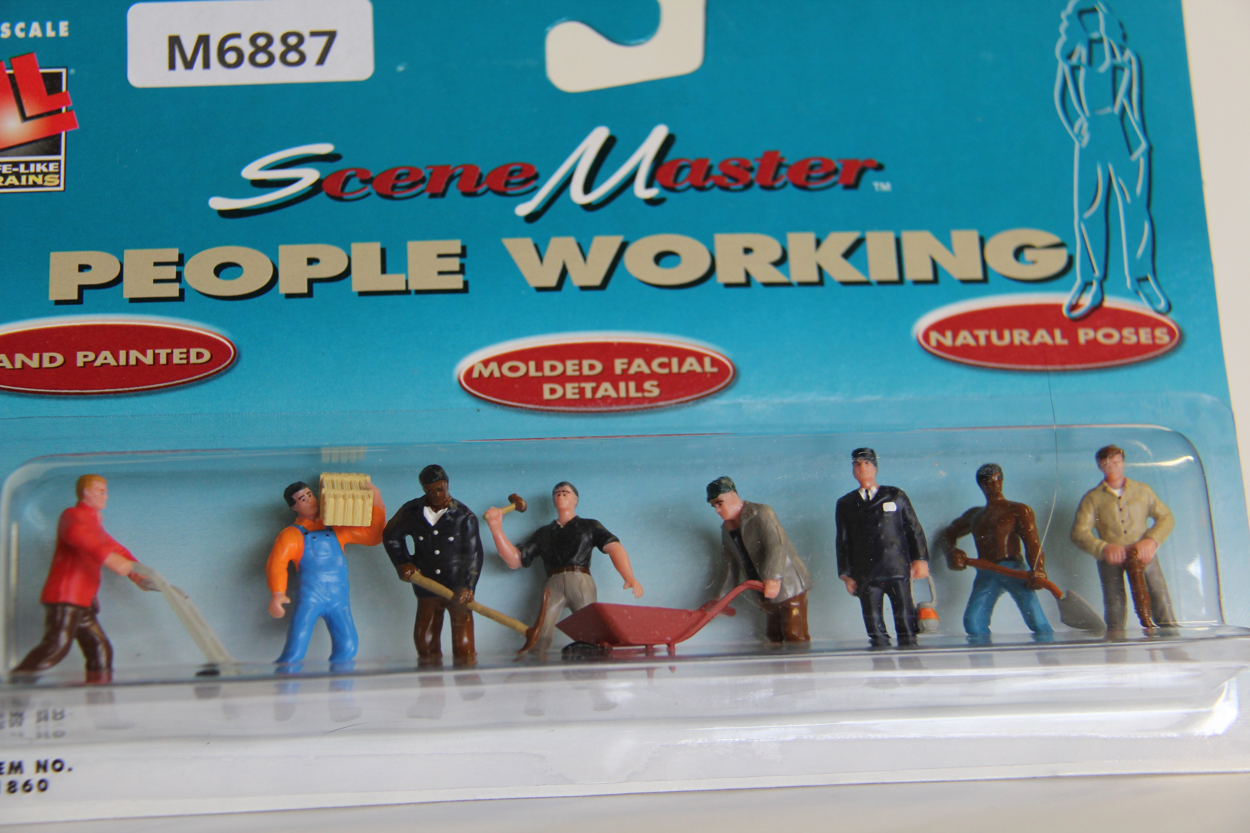 Life-Like Trains Scene Master #1860 People Working-Second hand-M6887