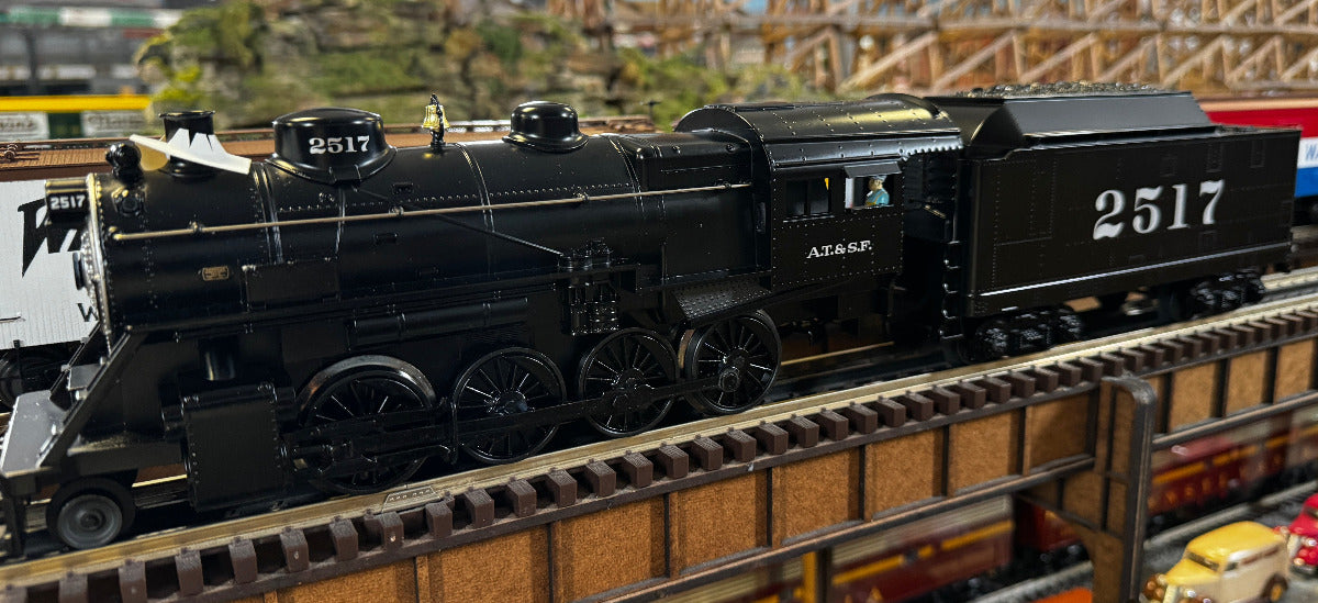 Lionel 2332120 - LionChief 2-8-0 Steam Locomotive "Santa Fe" #2517 ...
