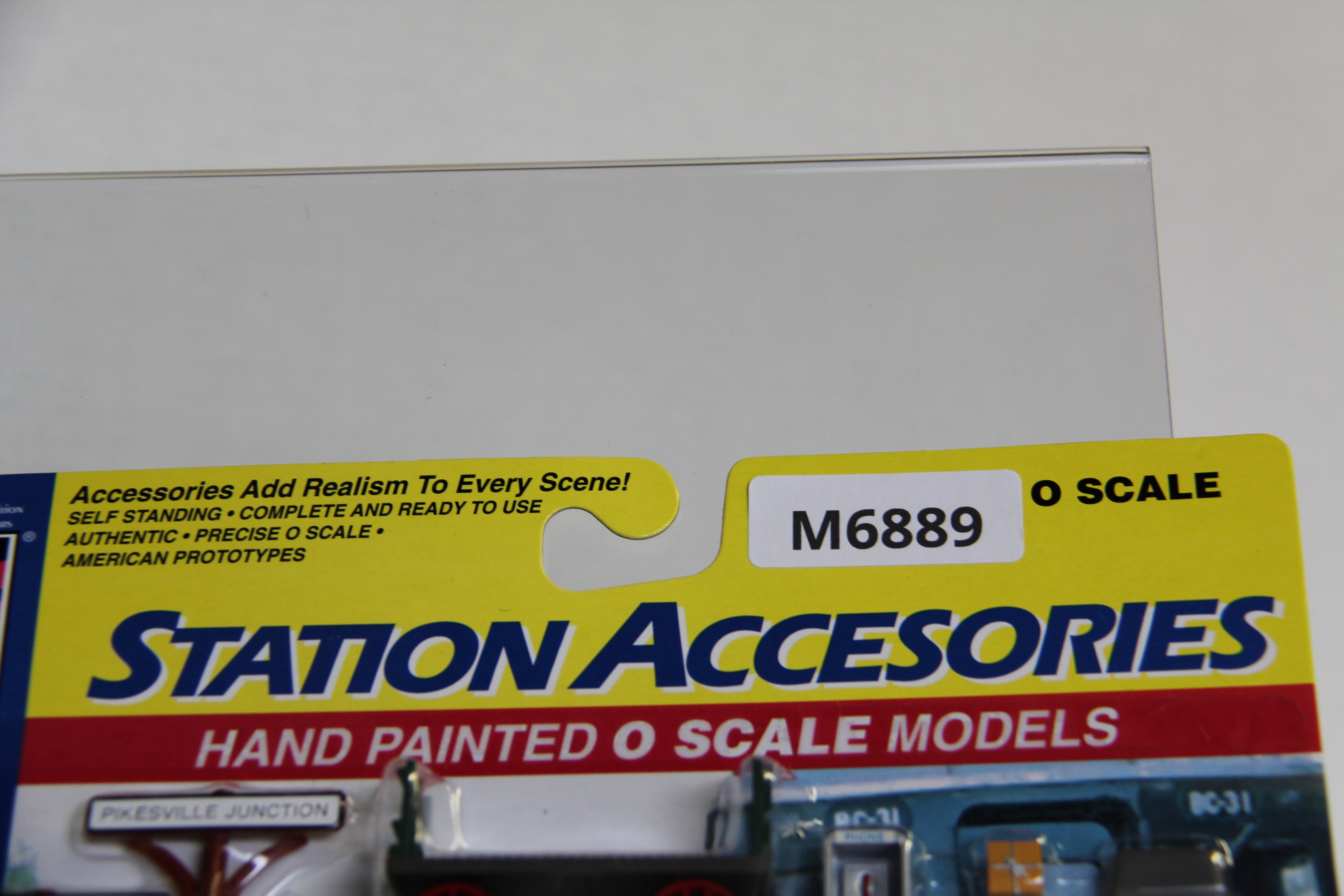 Life-Like Trains Station Accessories #1148-Second hand-M6889