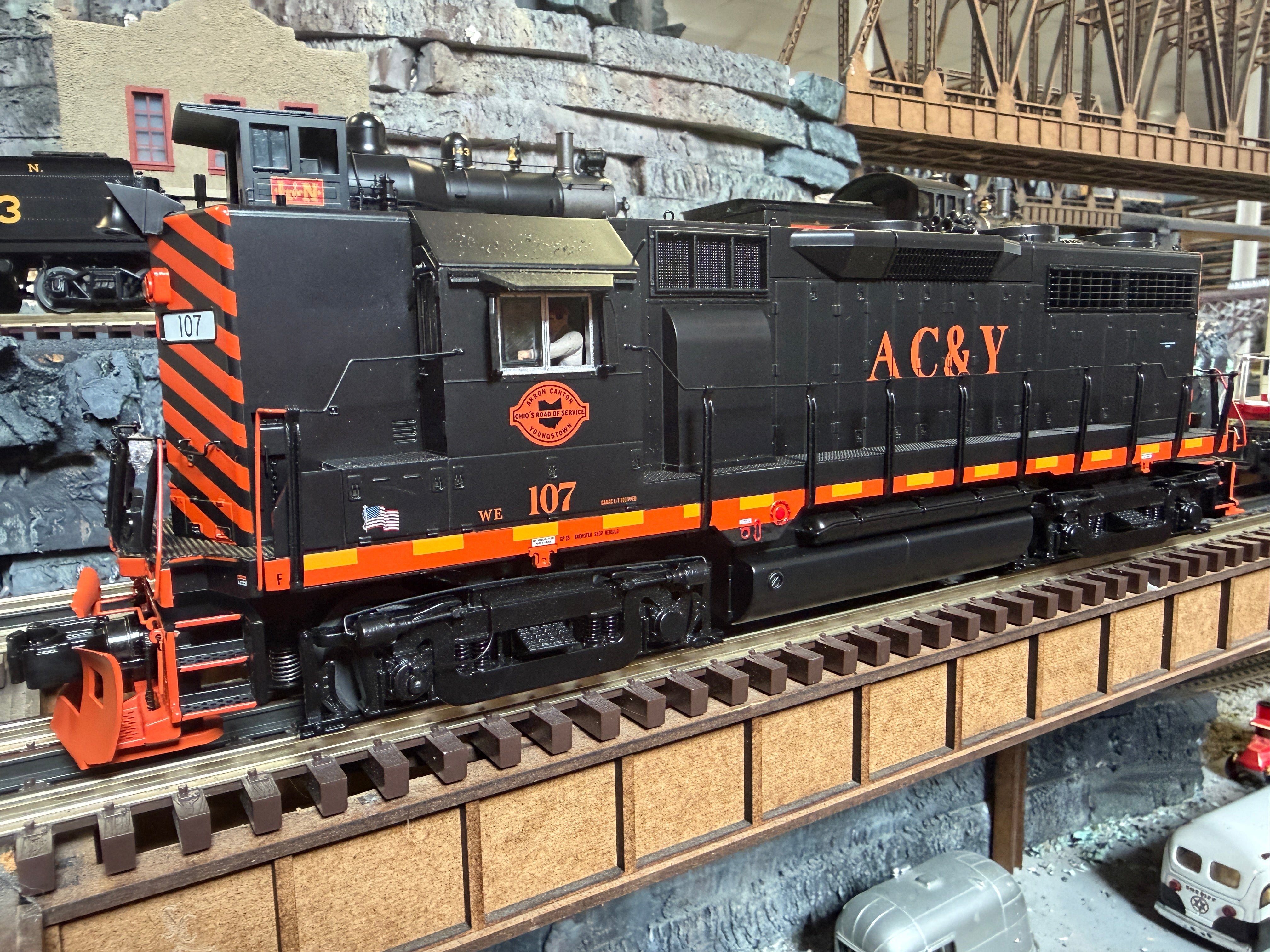 MTH 20-22082-1 - Premier - GP-35 High Hood Diesel Engine "Akron, Canton & Youngstown" #107 w/ PS3