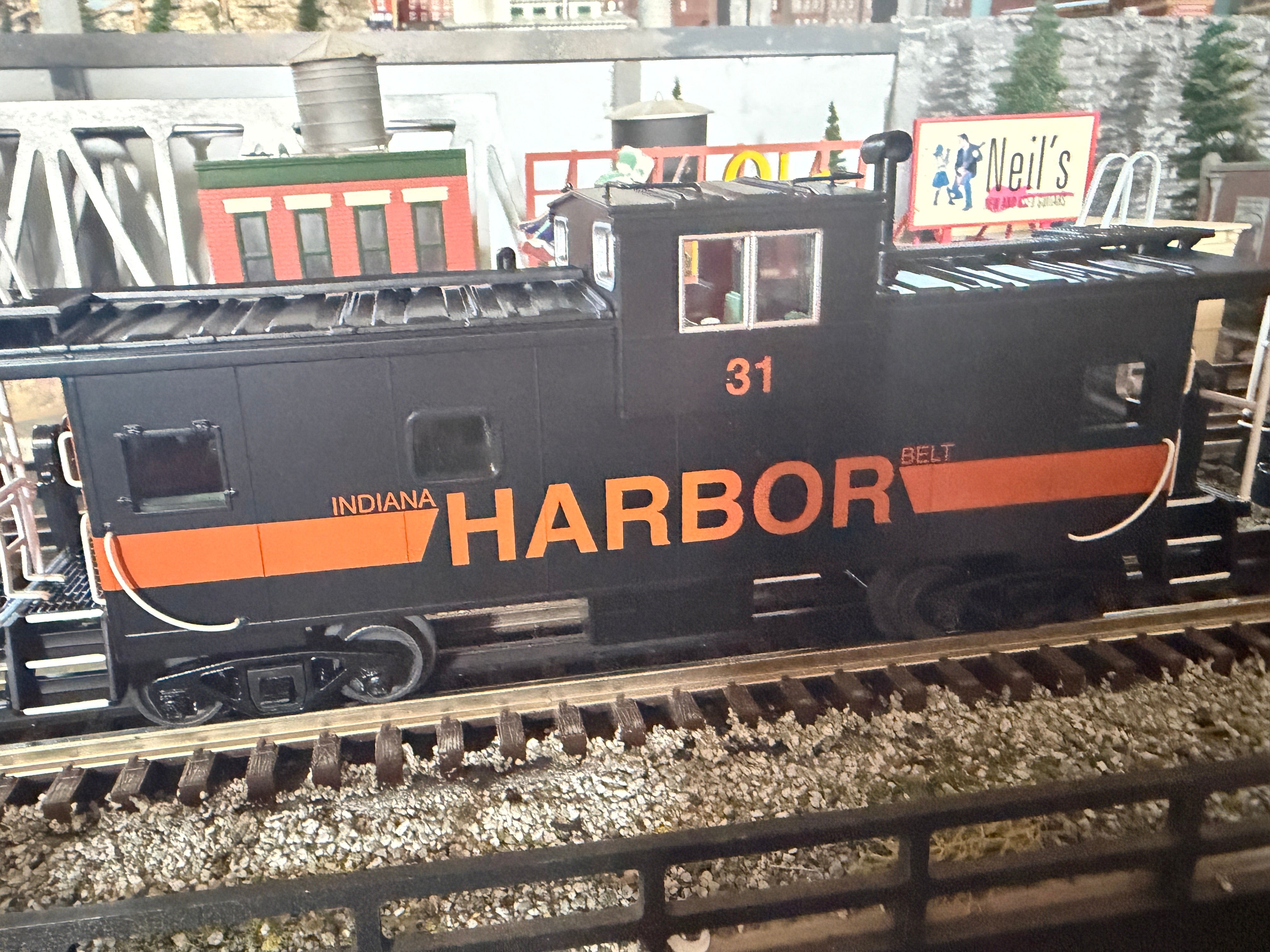 MTH 20-91840 - Premier - Extended Vision Caboose "Indiana Harbor Belt" #31 - Custom Run for MrMuffin'sTrains