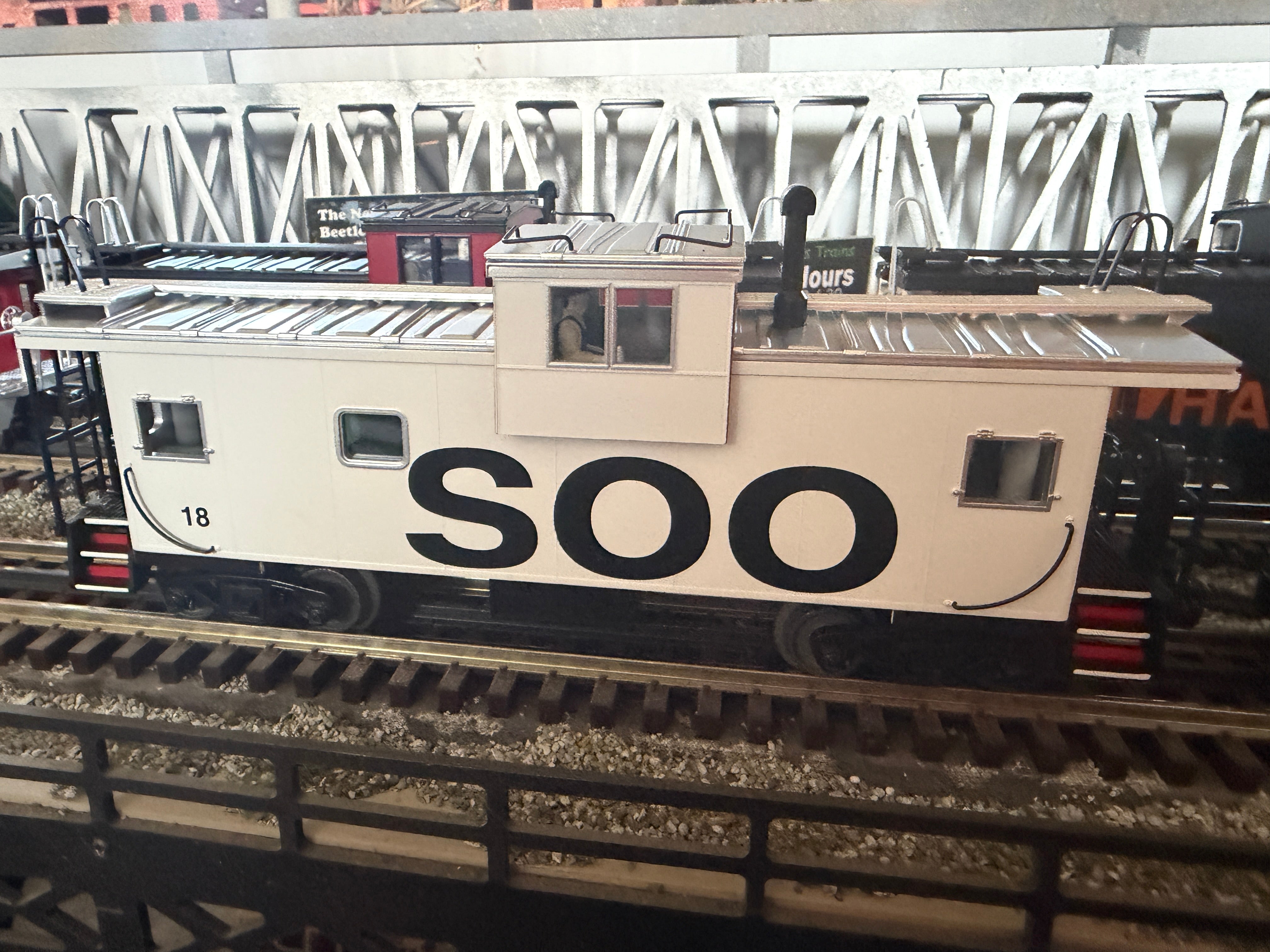 MTH 20-91844 - Premier - Extended Vision Caboose "SOO Line" #18 (White) - Custom Run for MrMuffin'sTrains