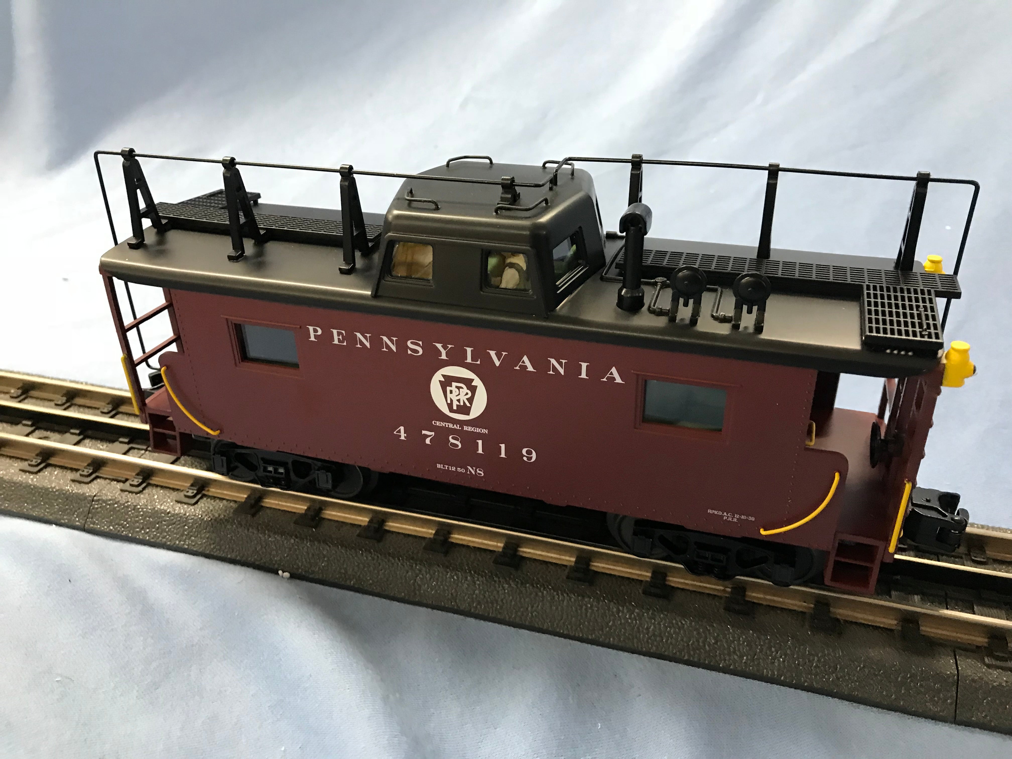 MTH 20-91613 Pennsylvania N8 Caboose-Second hand-M5412