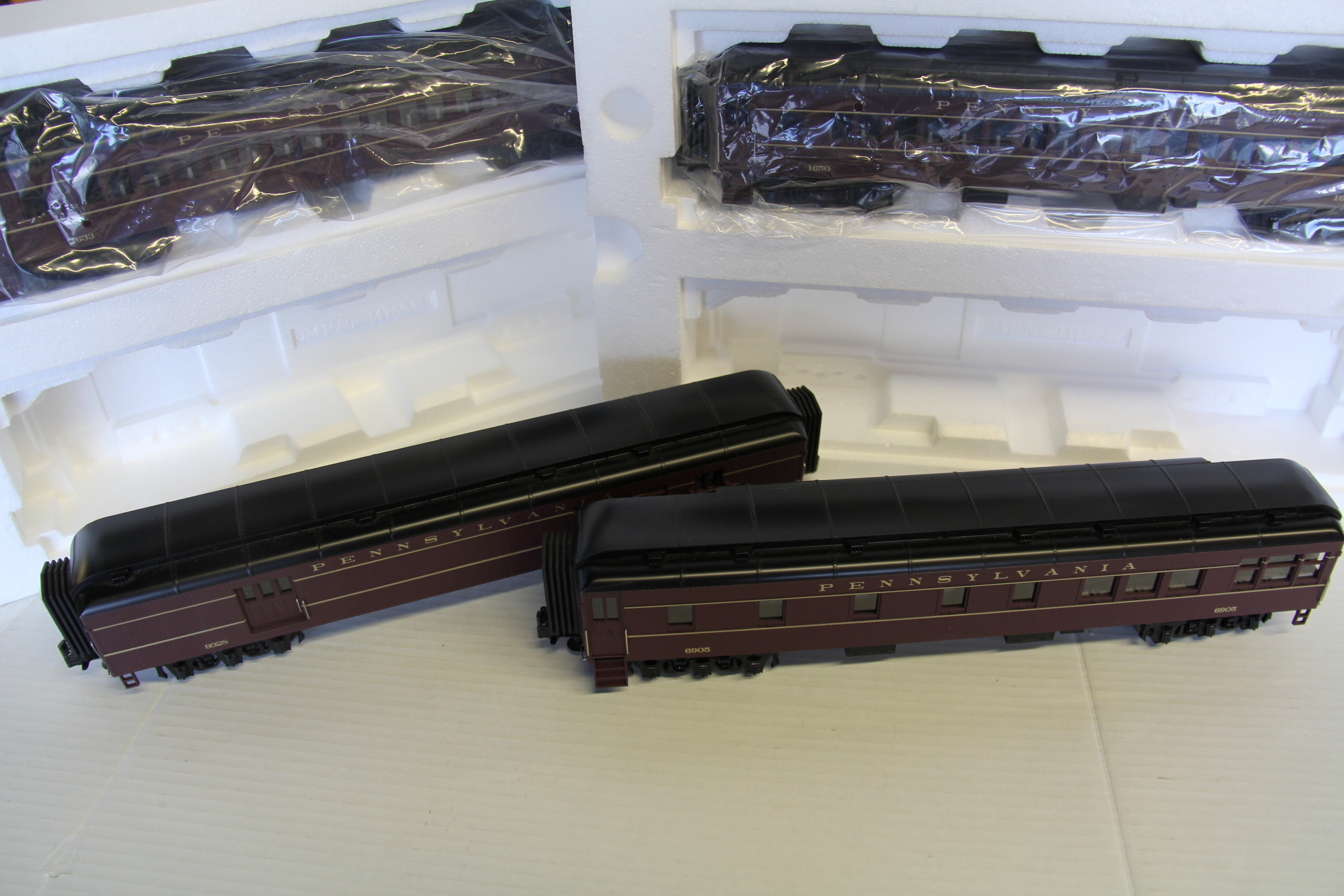 Rail King 30-6964 & 30-68149 Pennsylvania 60' Streamlined Passenger 6 Set-Second hand-M6897