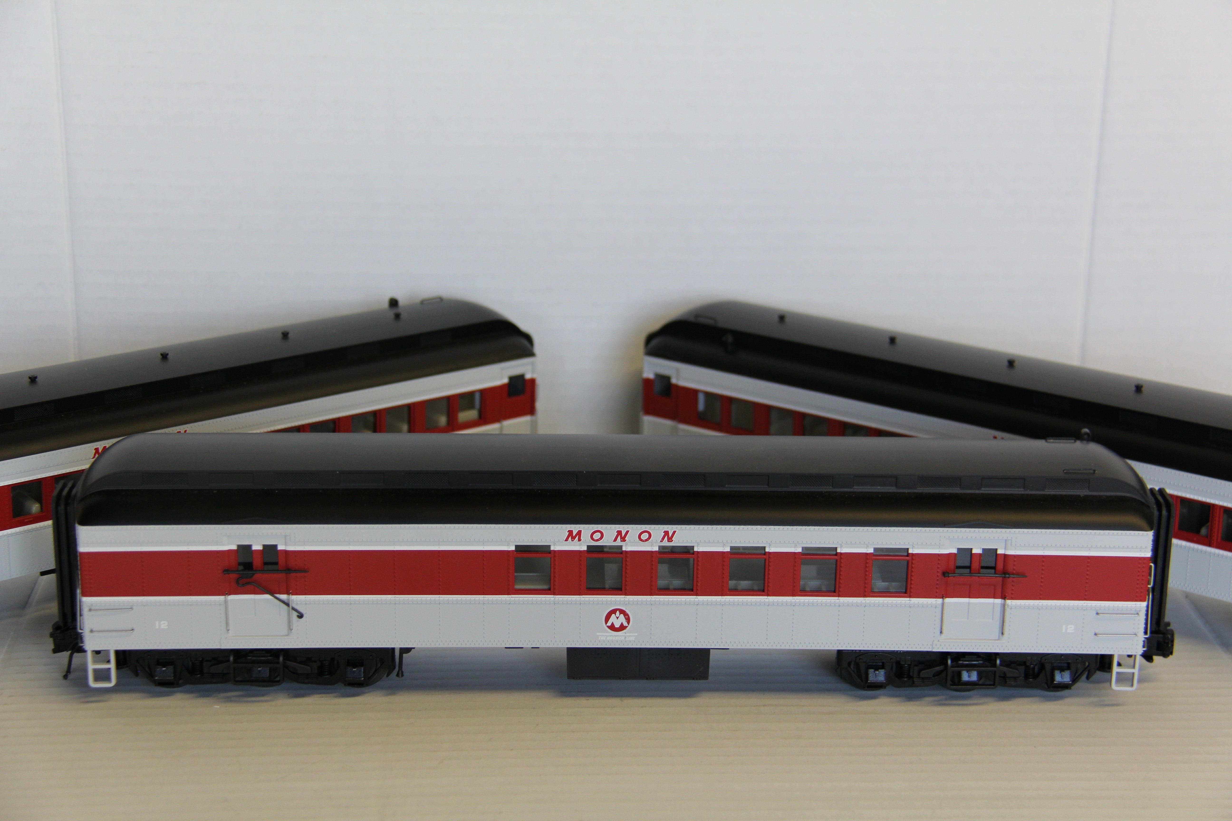 Atlas Monon 60' Passenger 4 Set-Second hand-M6892