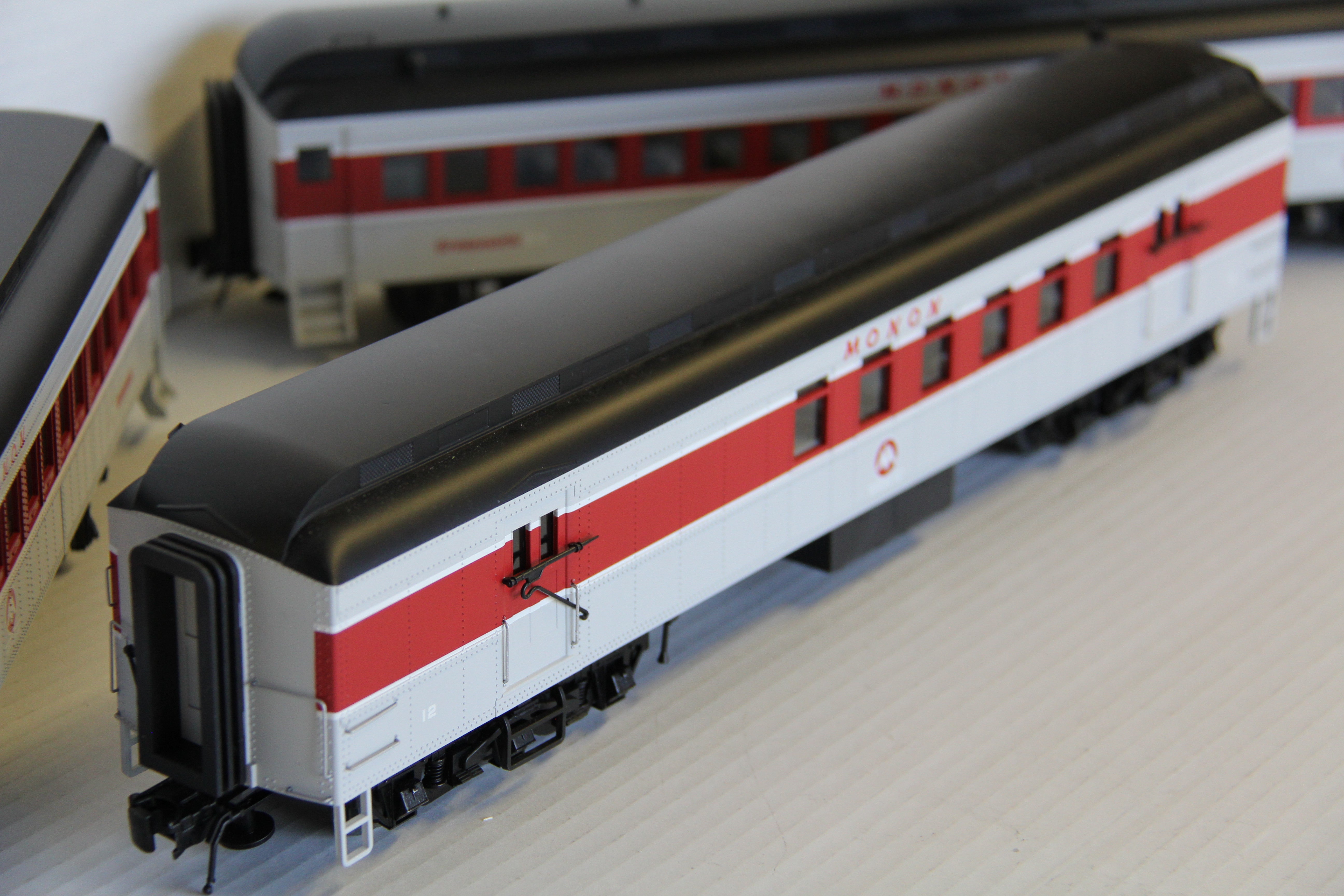 Atlas Monon 60' Passenger 4 Set-Second hand-M6892