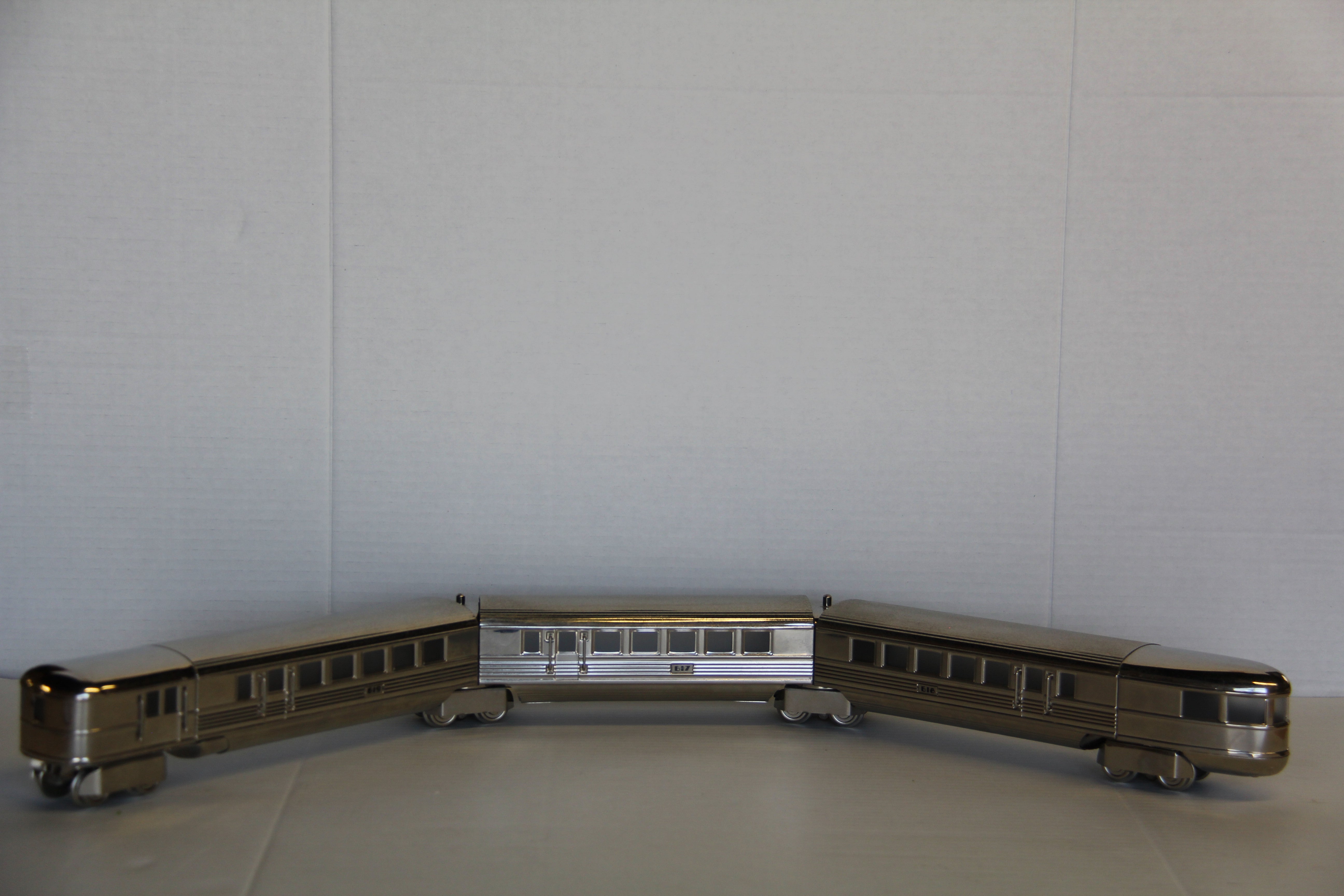 Lionel Flying Yankee Metal Train Set-Second hand-M6901