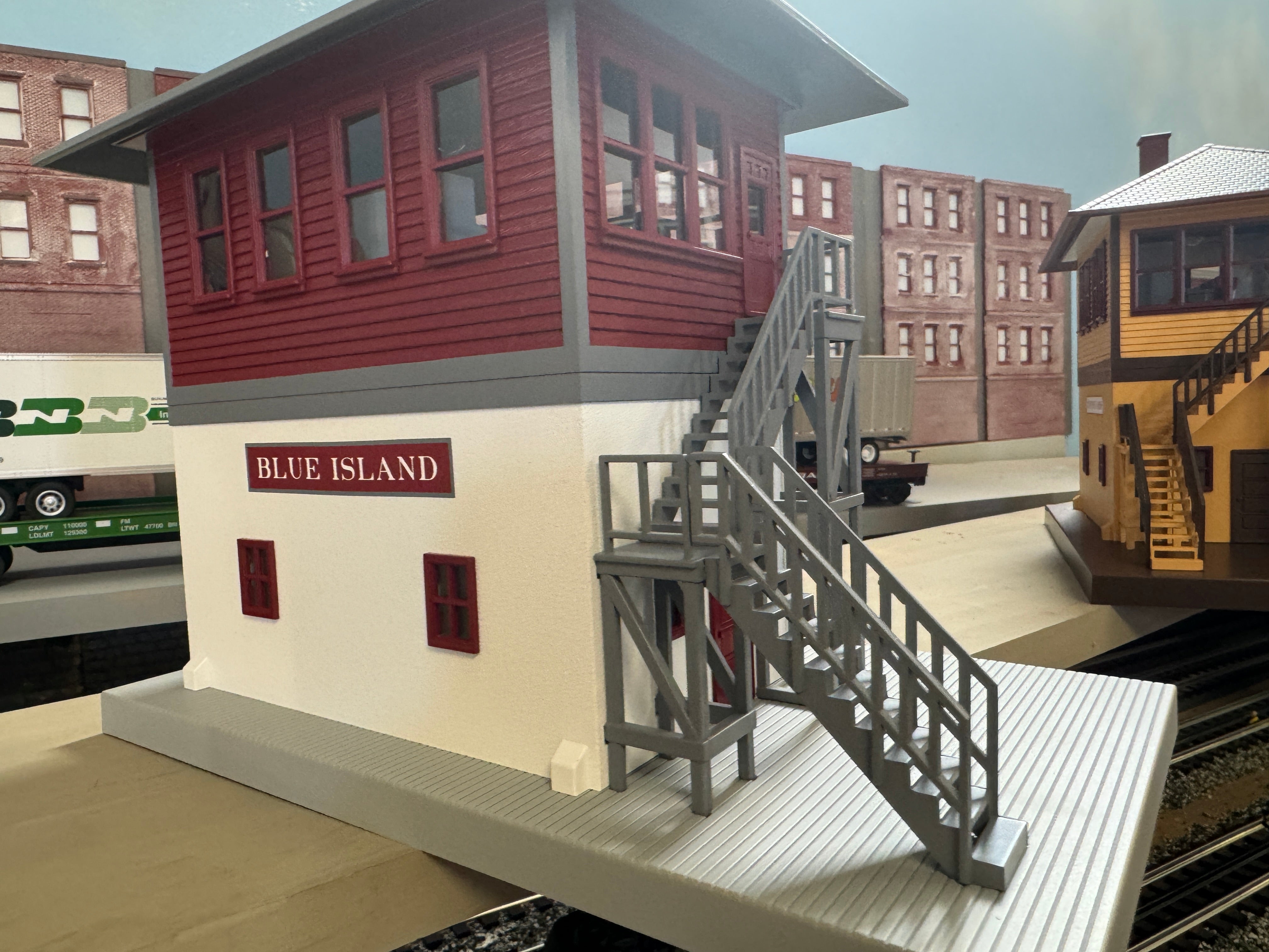 MTH 30-90675 - Switch Tower "Blue Island"