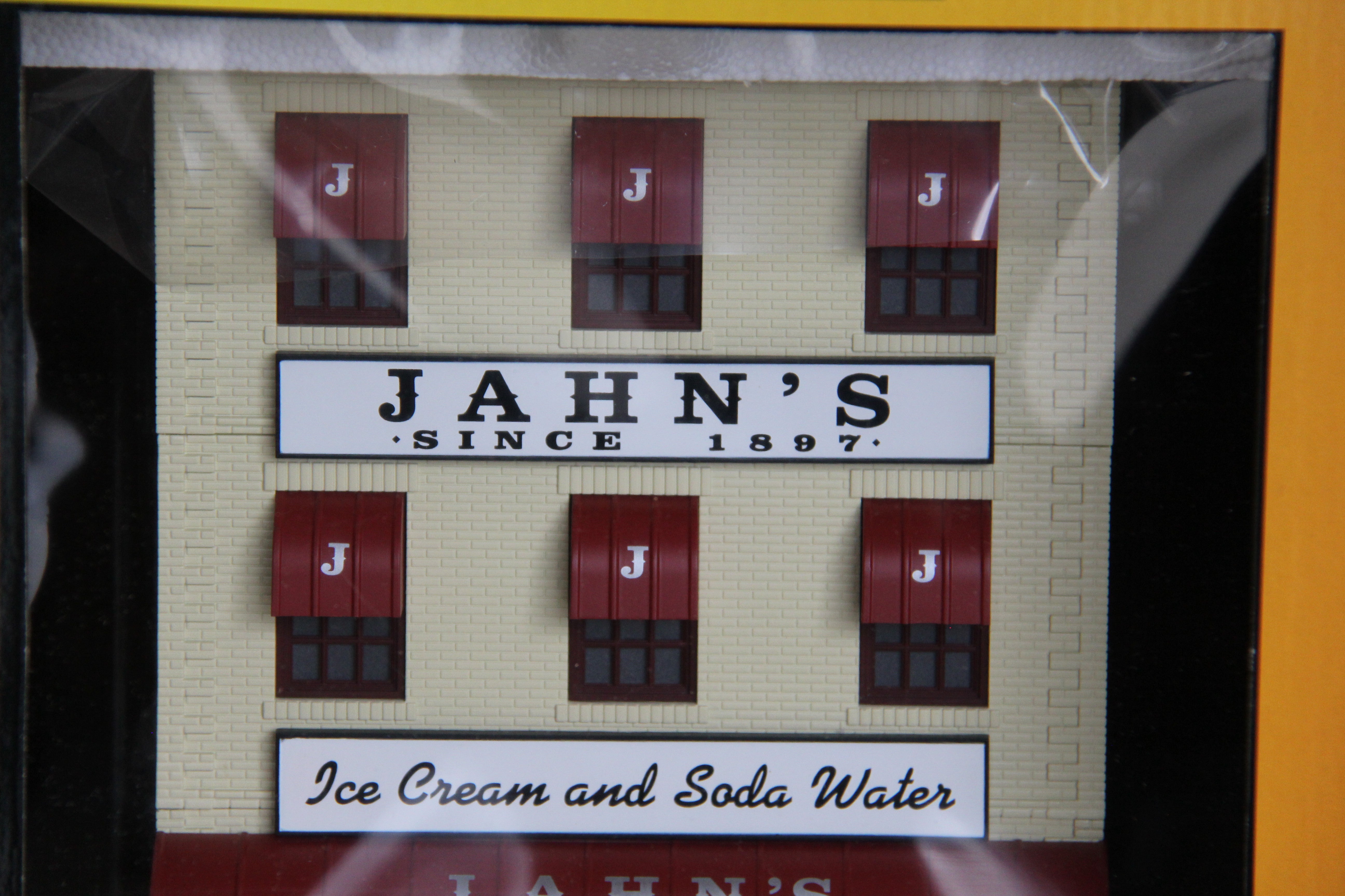 Rail King 30-90048 Jahn's Ice Cream 3-Story City Factory-Second hand-M6909