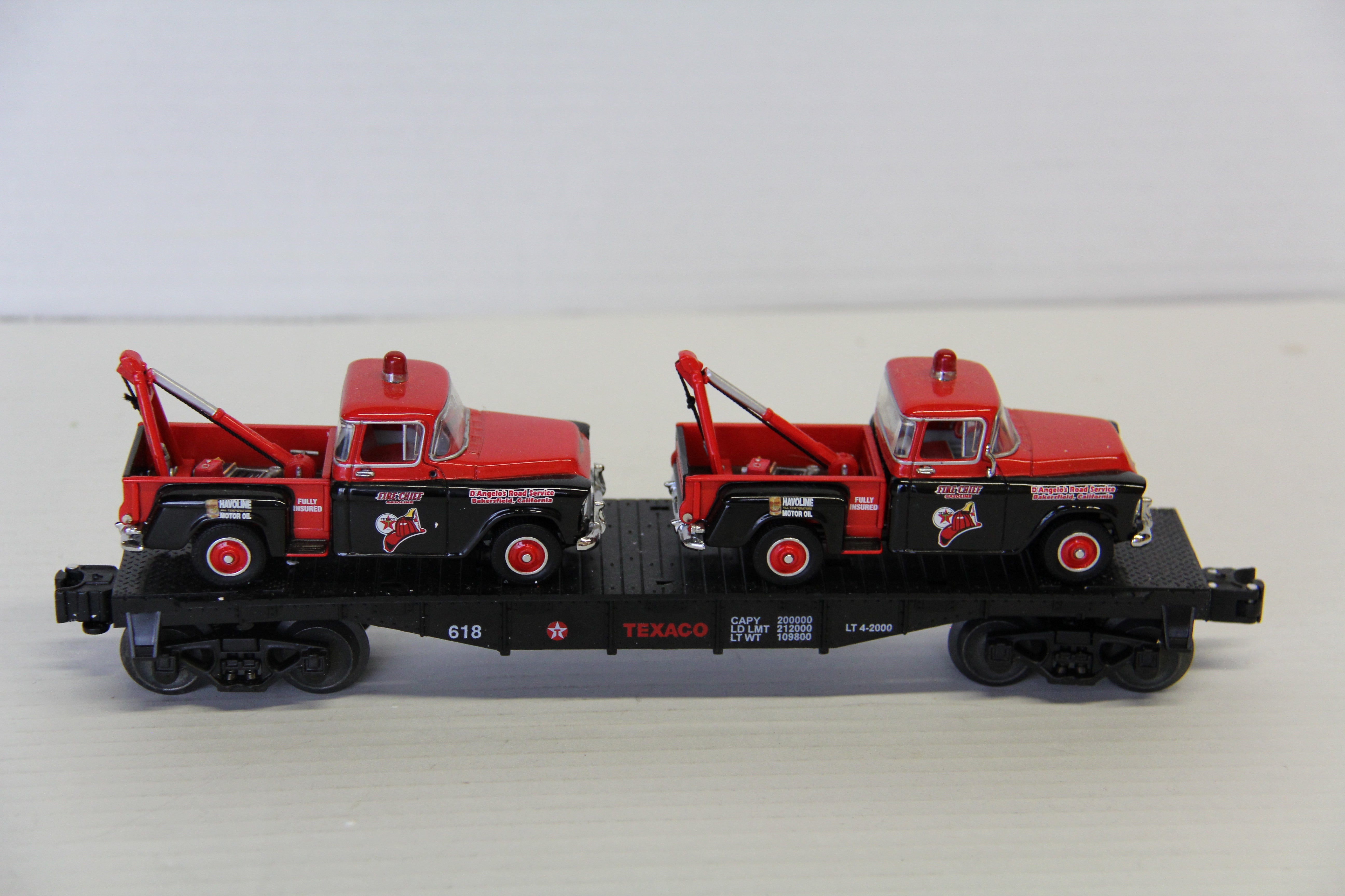 Geller Toy Trains Texaco Die-Cast Flat Car (2) Fire Chief Gasoline Tow Trucks-Second hand-M6914
