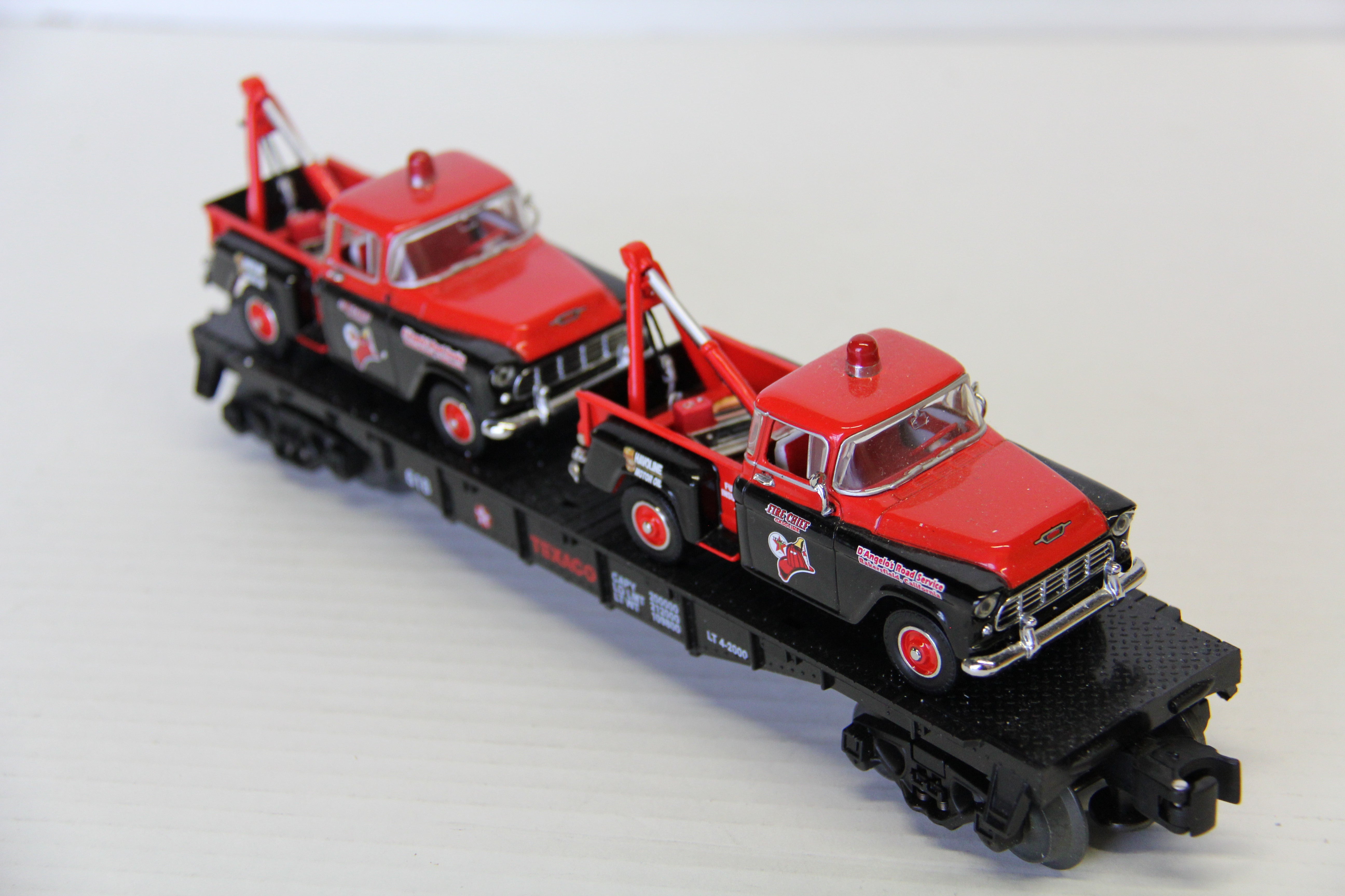 Geller Toy Trains Texaco Die-Cast Flat Car (2) Fire Chief Gasoline Tow Trucks-Second hand-M6914