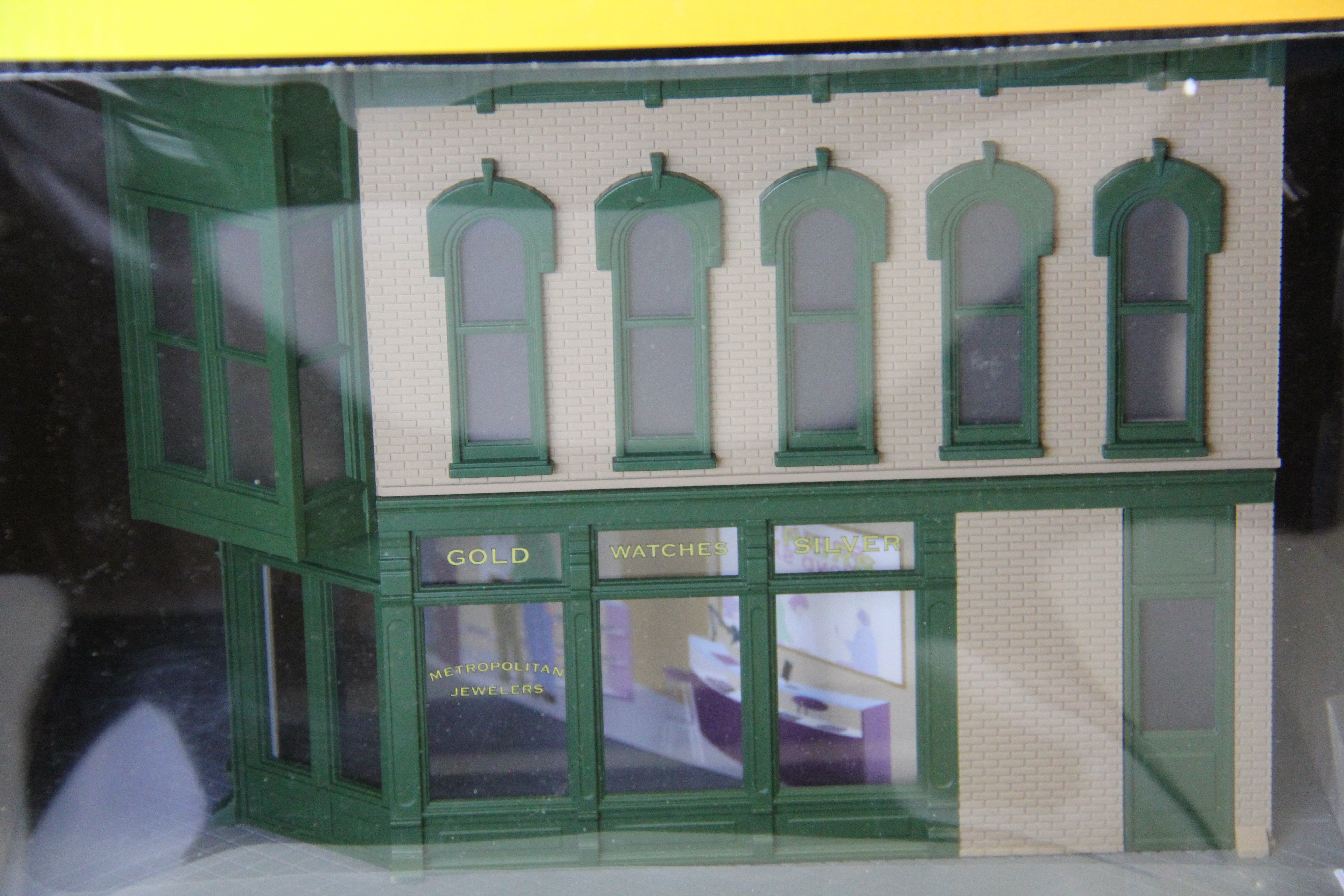 Rail King 30-9035 Jewelry Store Corner Store-Second hand-M6916