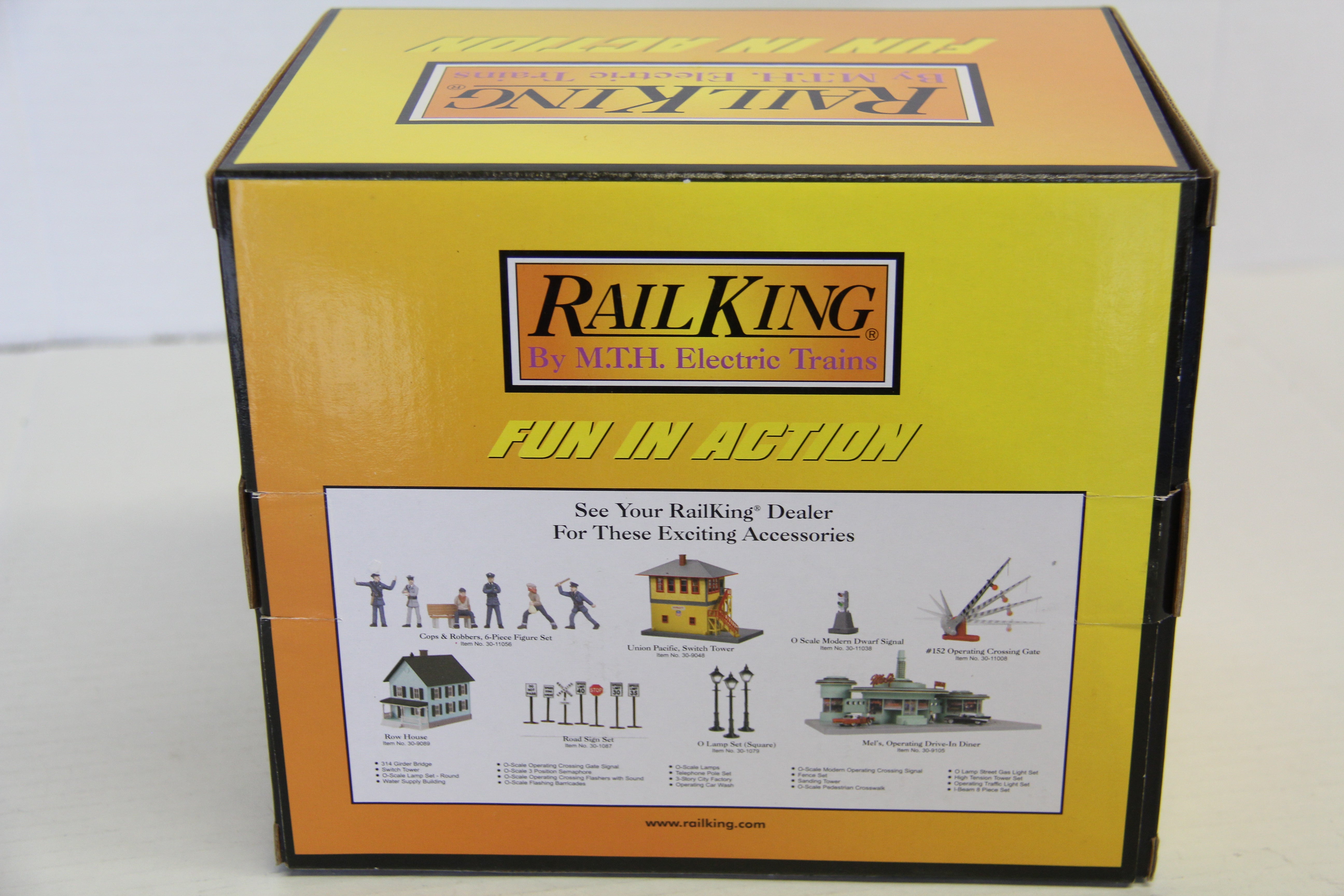 Rail King 30-90003 Power Station Cream & Dark Gray-Second hand-M6919