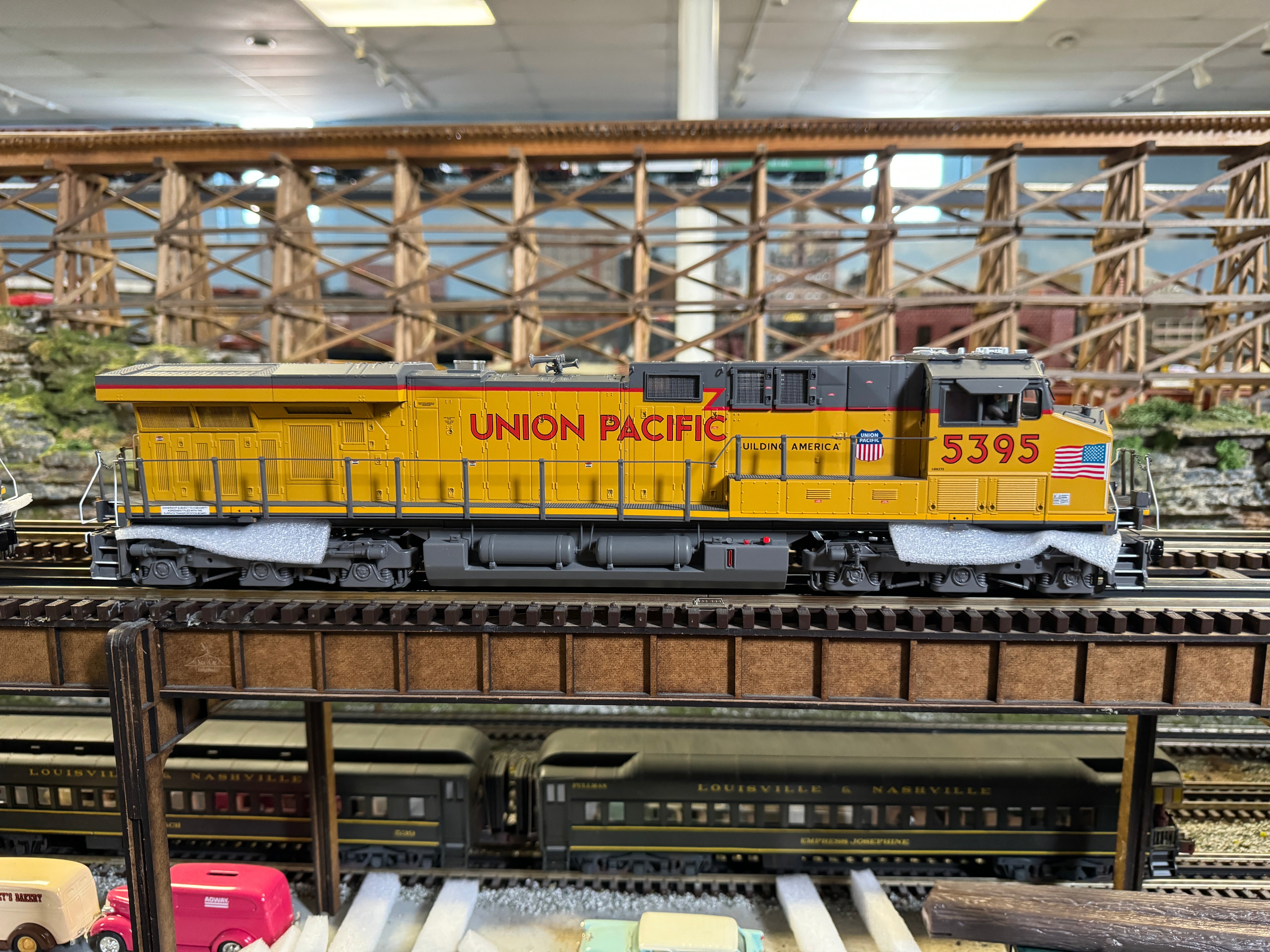 Atlas O 30138183 - Premier - ES44AC Diesel Locomotive "Union Pacific" #5395