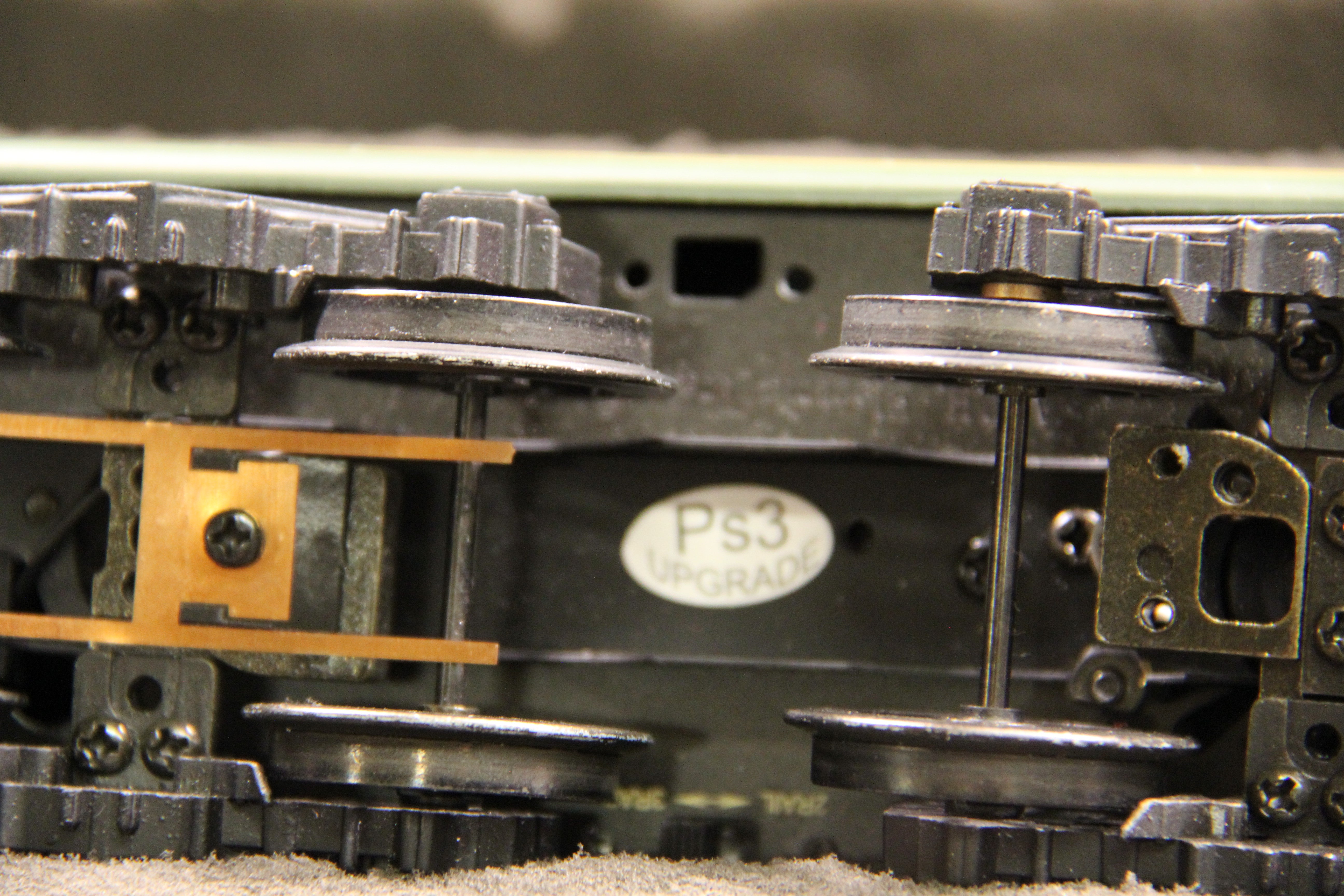 MTH 20-3344-1 "Orient Express" Chapelon 2-3-1E Pacific Steam Engine SNCF (Green Boiler) & MTH 20-60023 5 Car French SNCF Passenger Set (CONVERTED to 3Rail) with UPGRADED PS3-Second hand-M6827