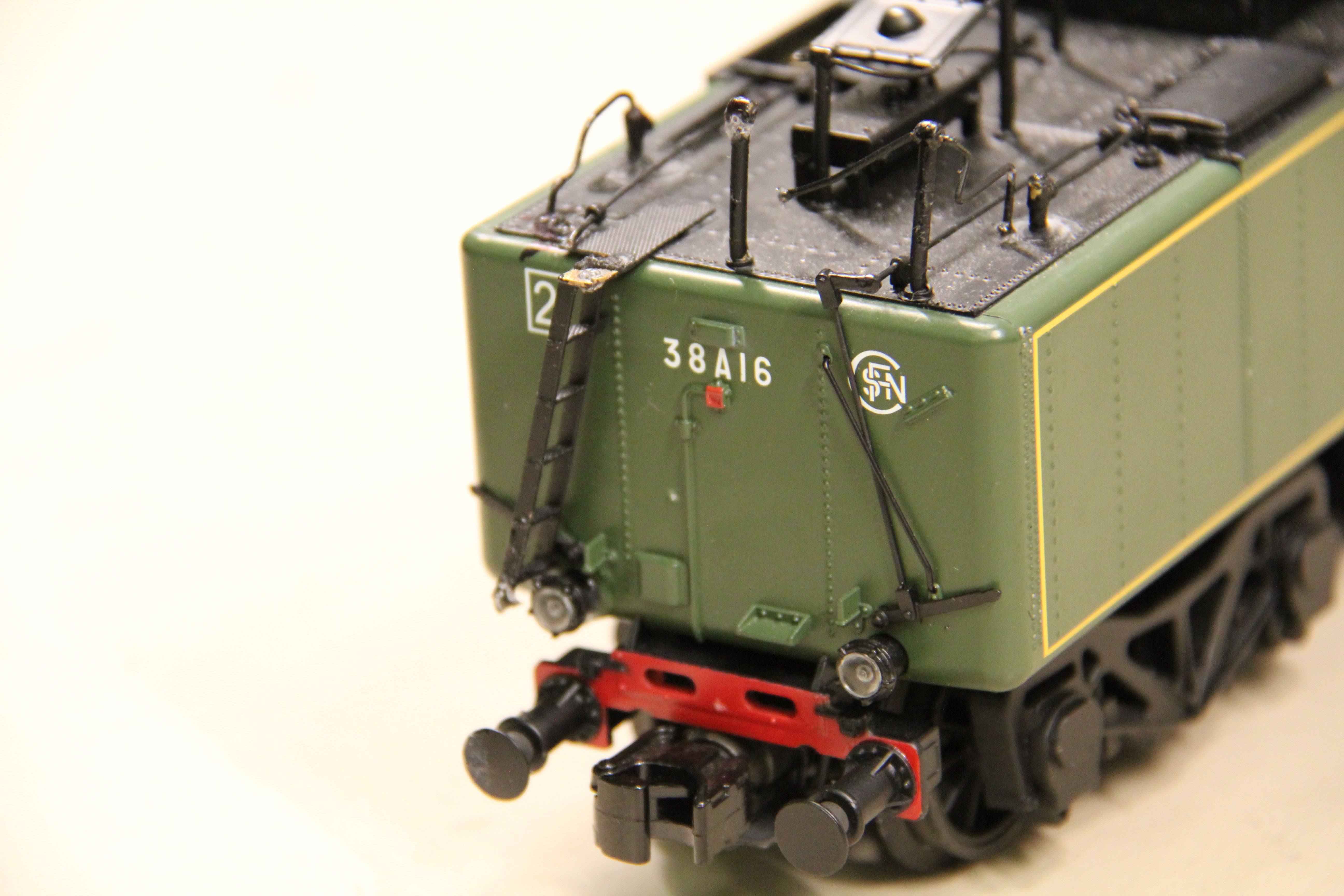 MTH 20-3344-1 "Orient Express" Chapelon 2-3-1E Pacific Steam Engine SNCF (Green Boiler) & MTH 20-60023 5 Car French SNCF Passenger Set (CONVERTED to 3Rail) with UPGRADED PS3-Second hand-M6827
