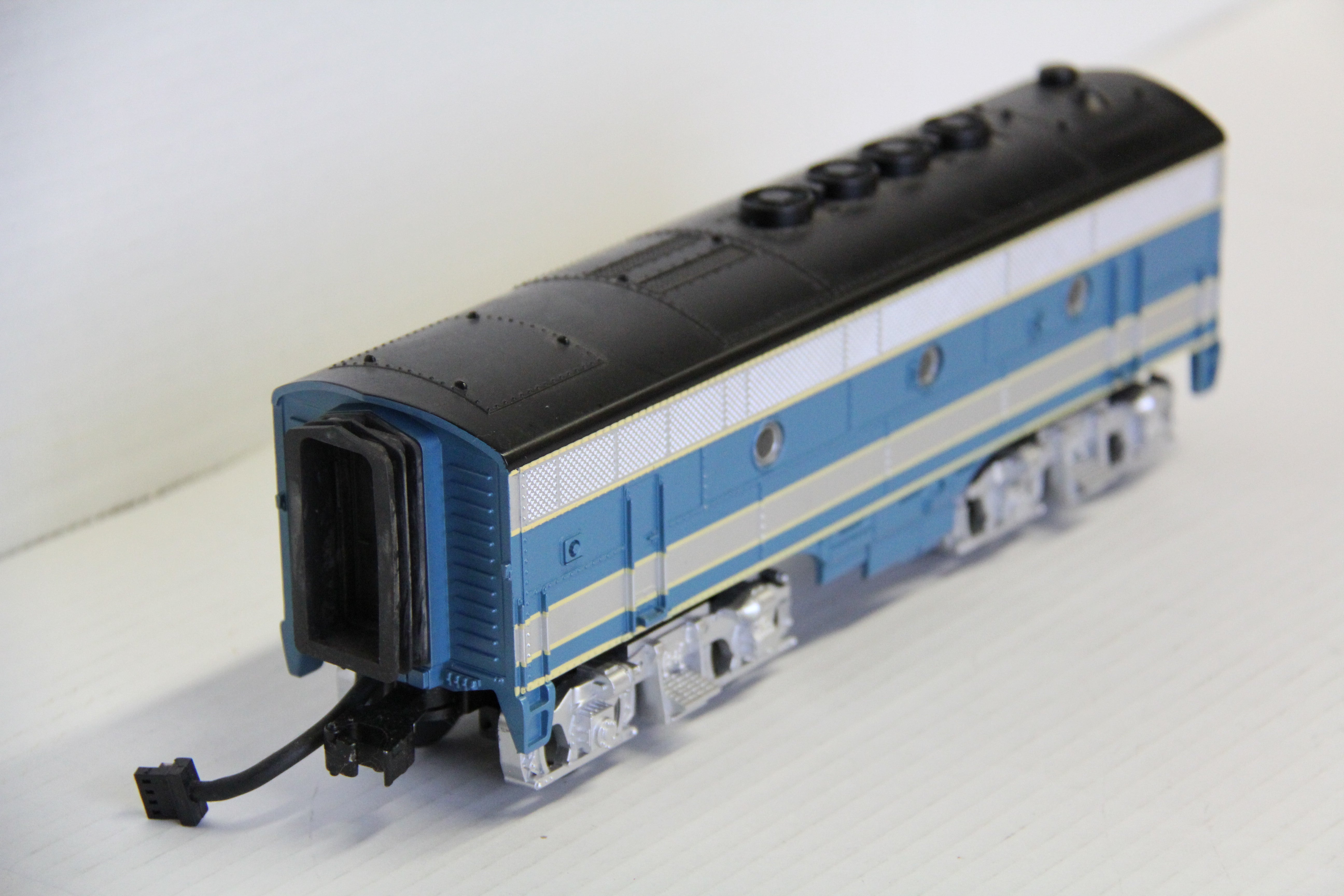 Rail King 30-2142-1, 3 EMD Demonstrator F-3 ABA  All Non Powered ABA Set-Second hand-M6928