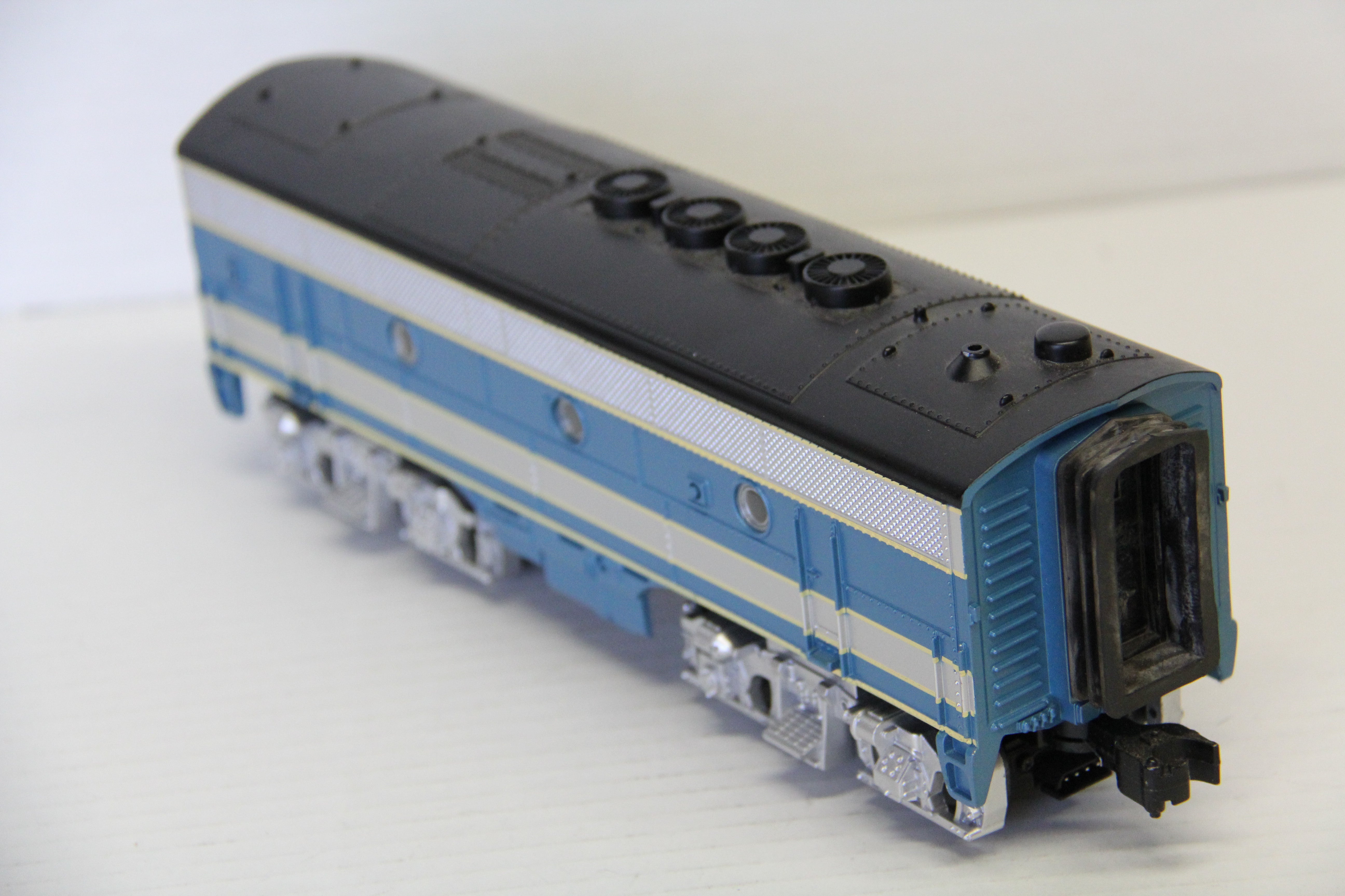 Rail King 30-2142-1, 3 EMD Demonstrator F-3 ABA  All Non Powered ABA Set-Second hand-M6928
