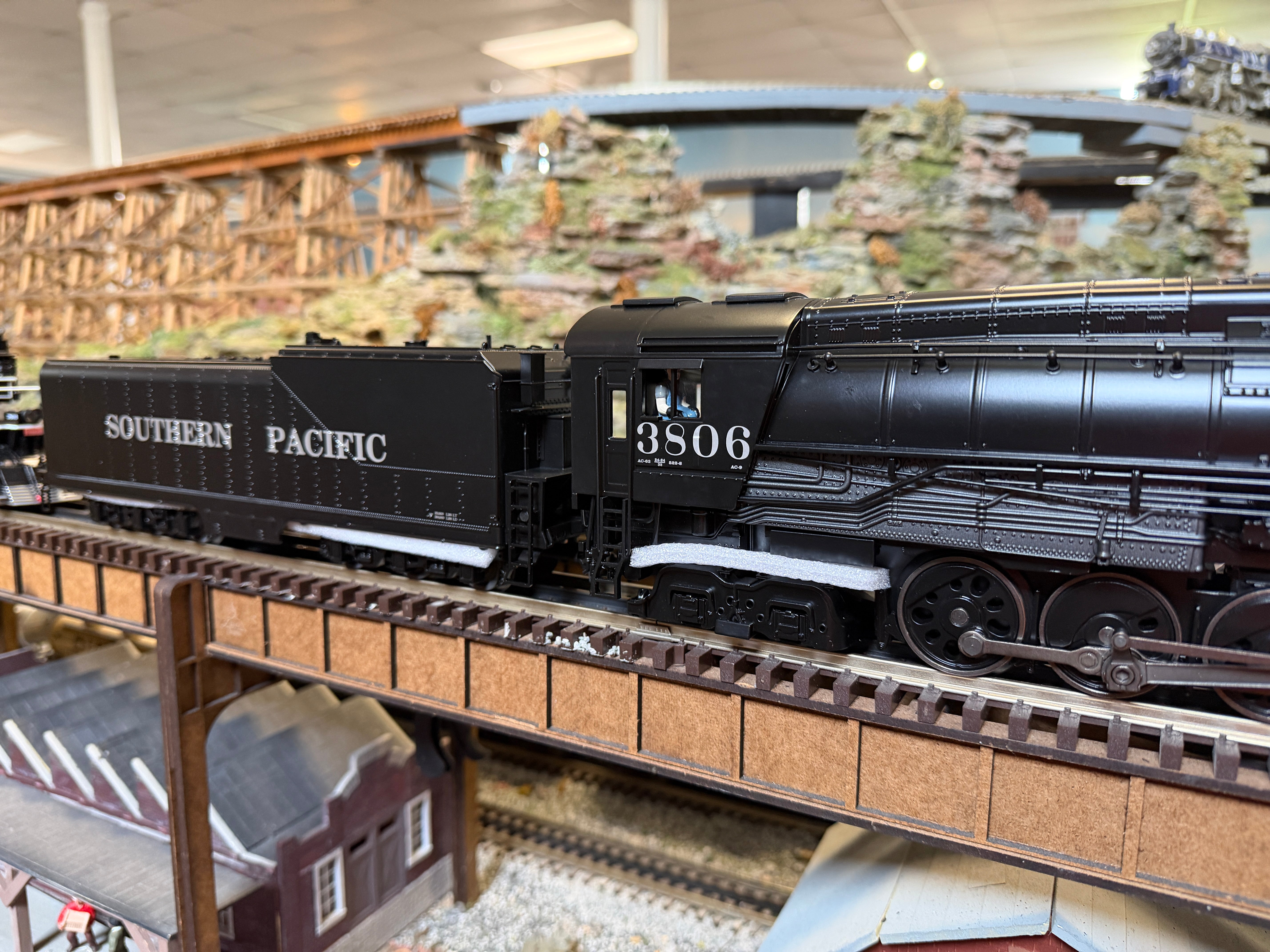 Lionel 2631280 - Legacy - AC-9 Steam Locomotive "Southern Pacific" #3806