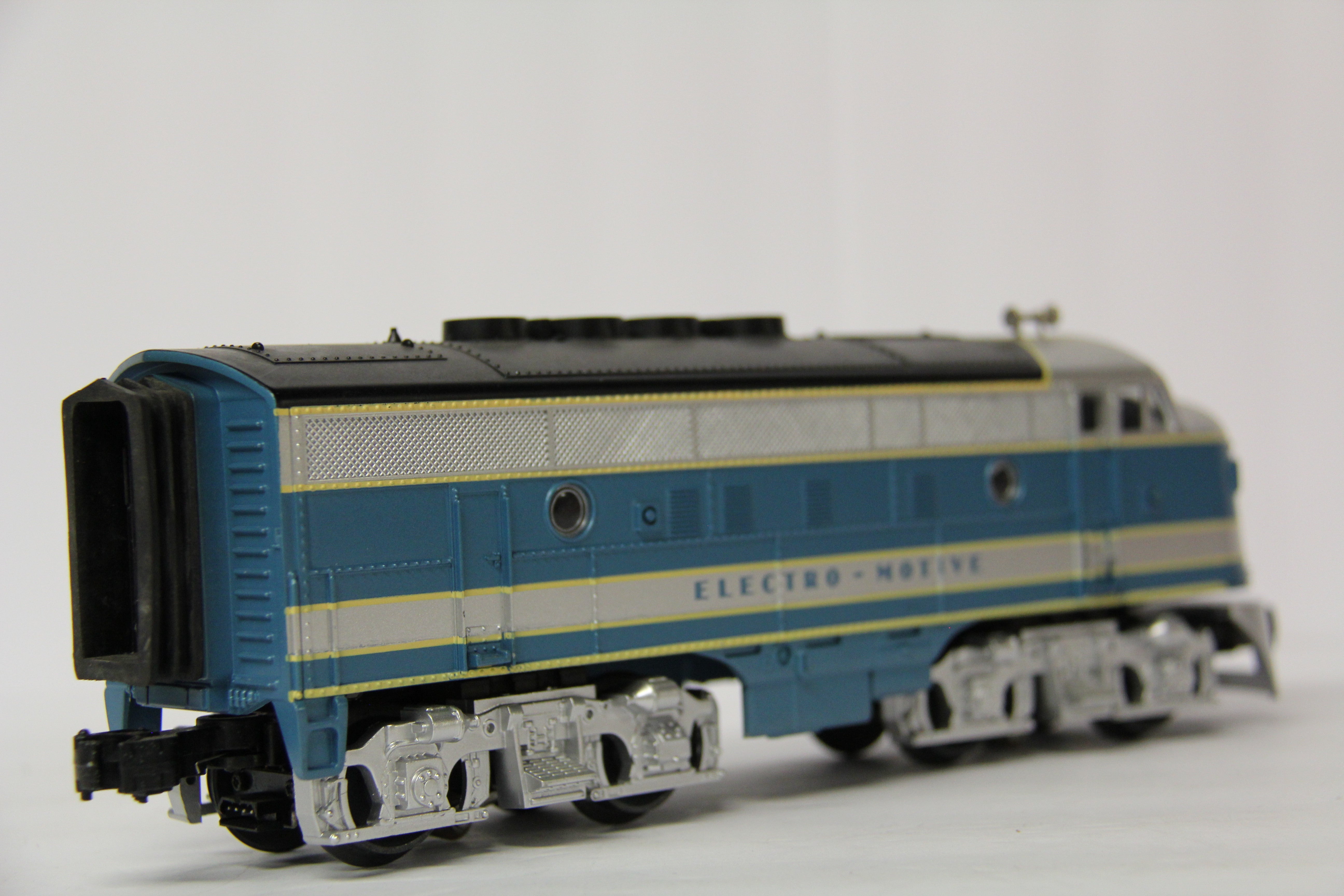 Rail King 30-2142-1, 3 EMD Demonstrator F-3 ABA  All Non Powered ABA Set-Second hand-M6928