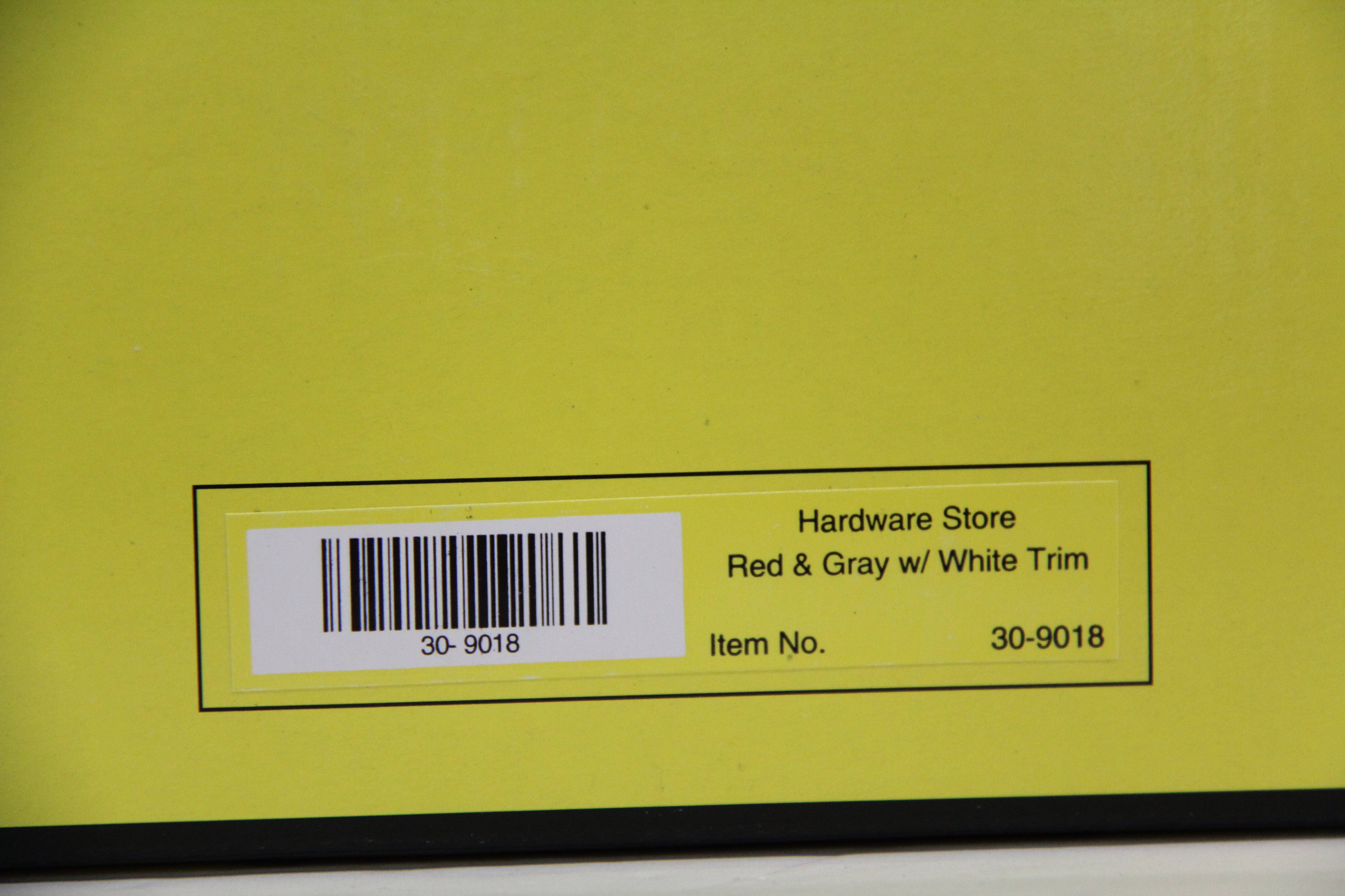 Rail King 30-9018 Hardware Store Red & Gray w. White Trim-Second hand-M6932