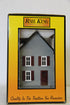 Rail King 30-9024 Row House w/ Porch Gray w/ Red Shutters-Second hand-M6936