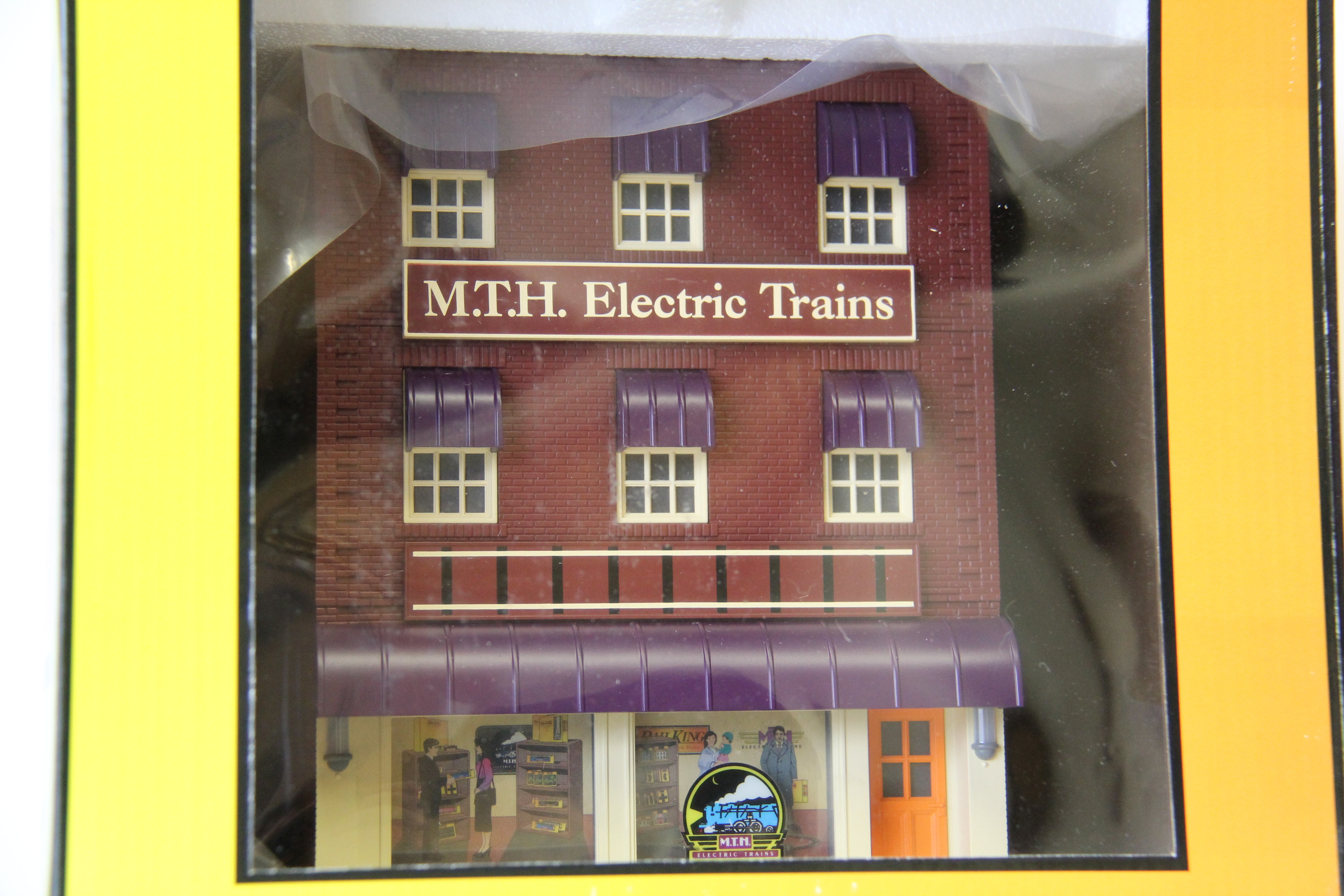 Rail King 30-90049 MTH Train Store 3-Story City Building w/Blinking Sign-Second hand-M6939