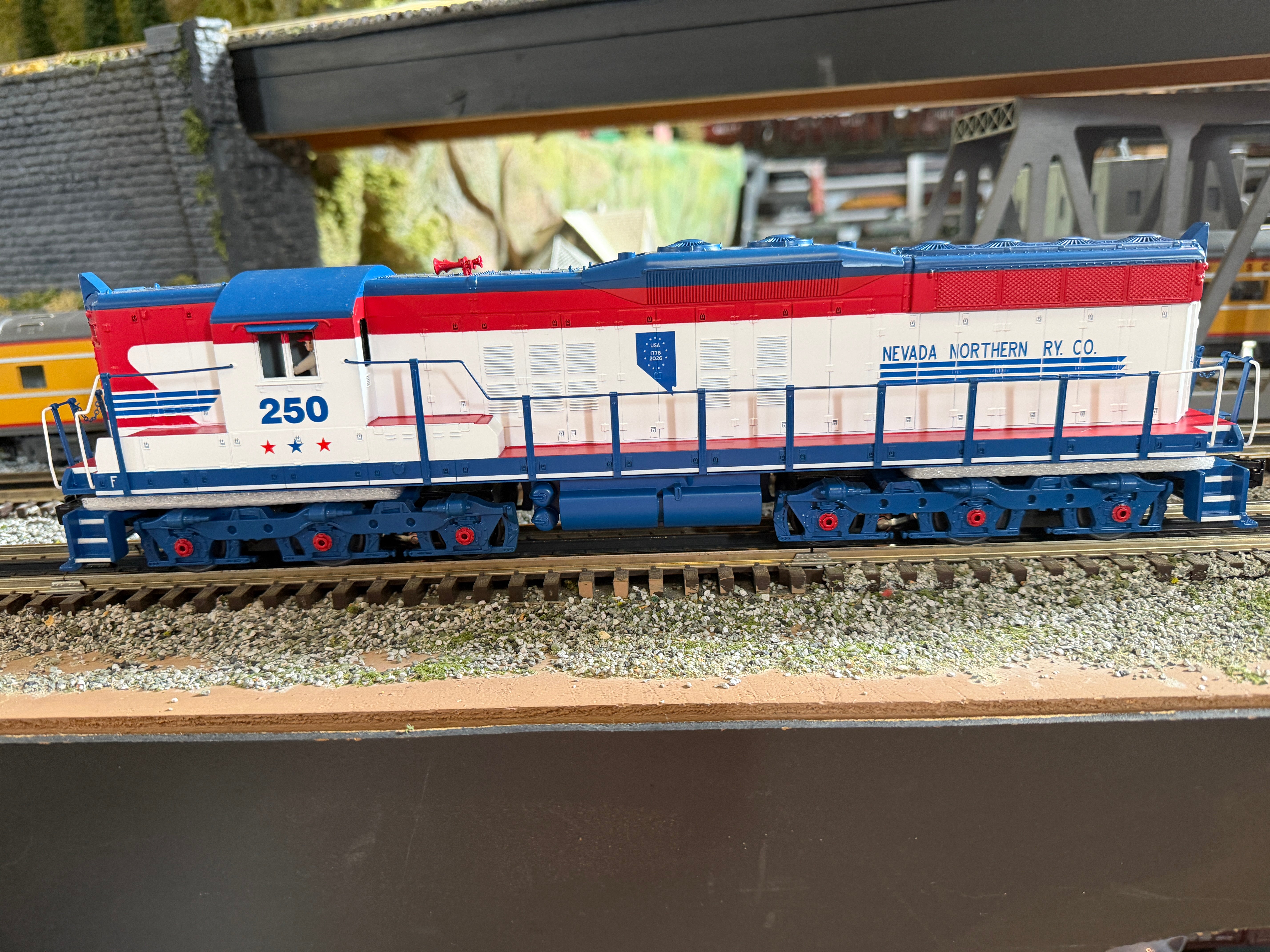 MTH 30-21359-1 - RailKing - SD9 Diesel Engine "Nevada Northern" w/ PS3 #250