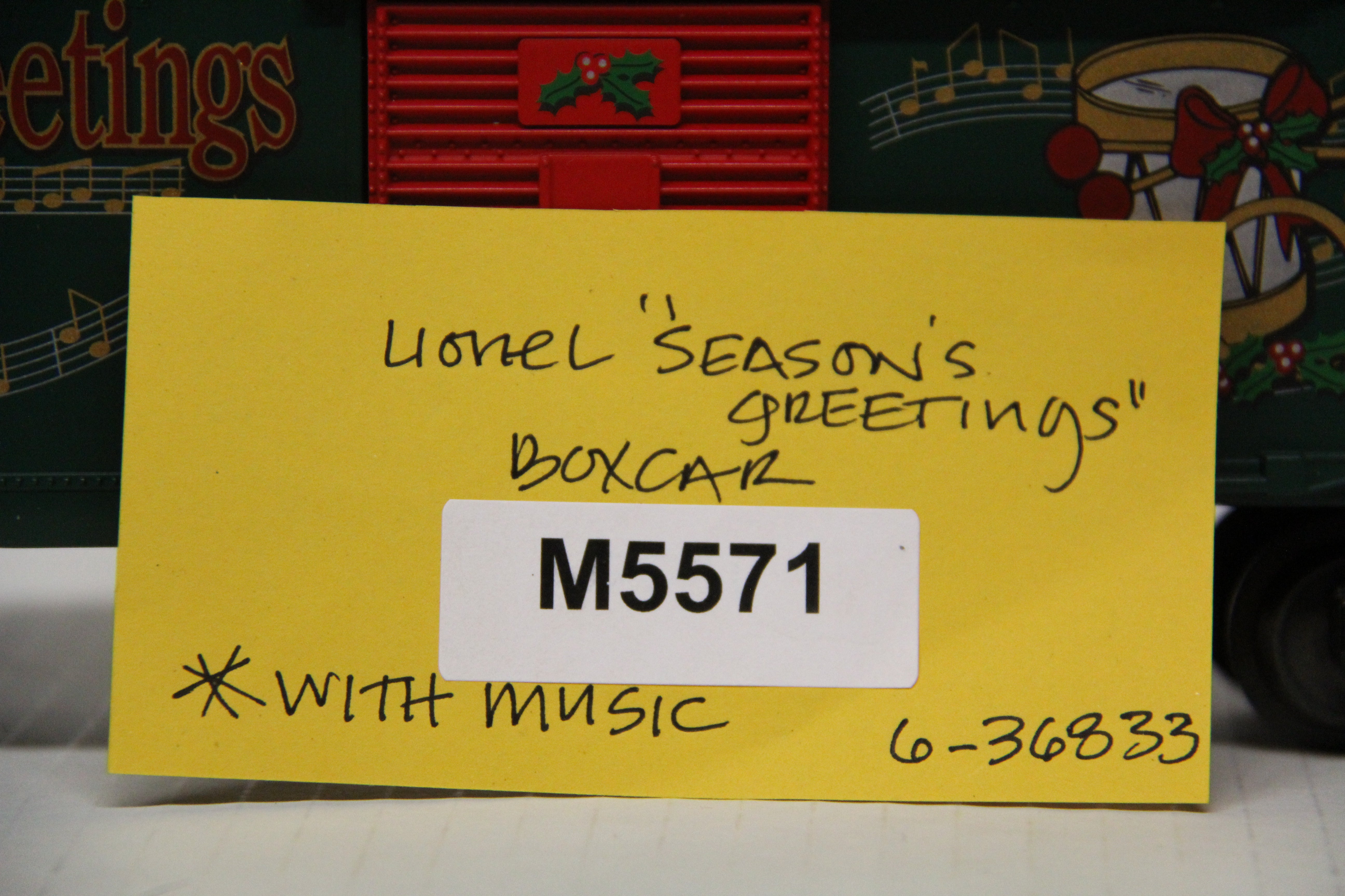 Lionel 6-36833 Christmas Boxcar With Music-No Box-Second hand-M5571