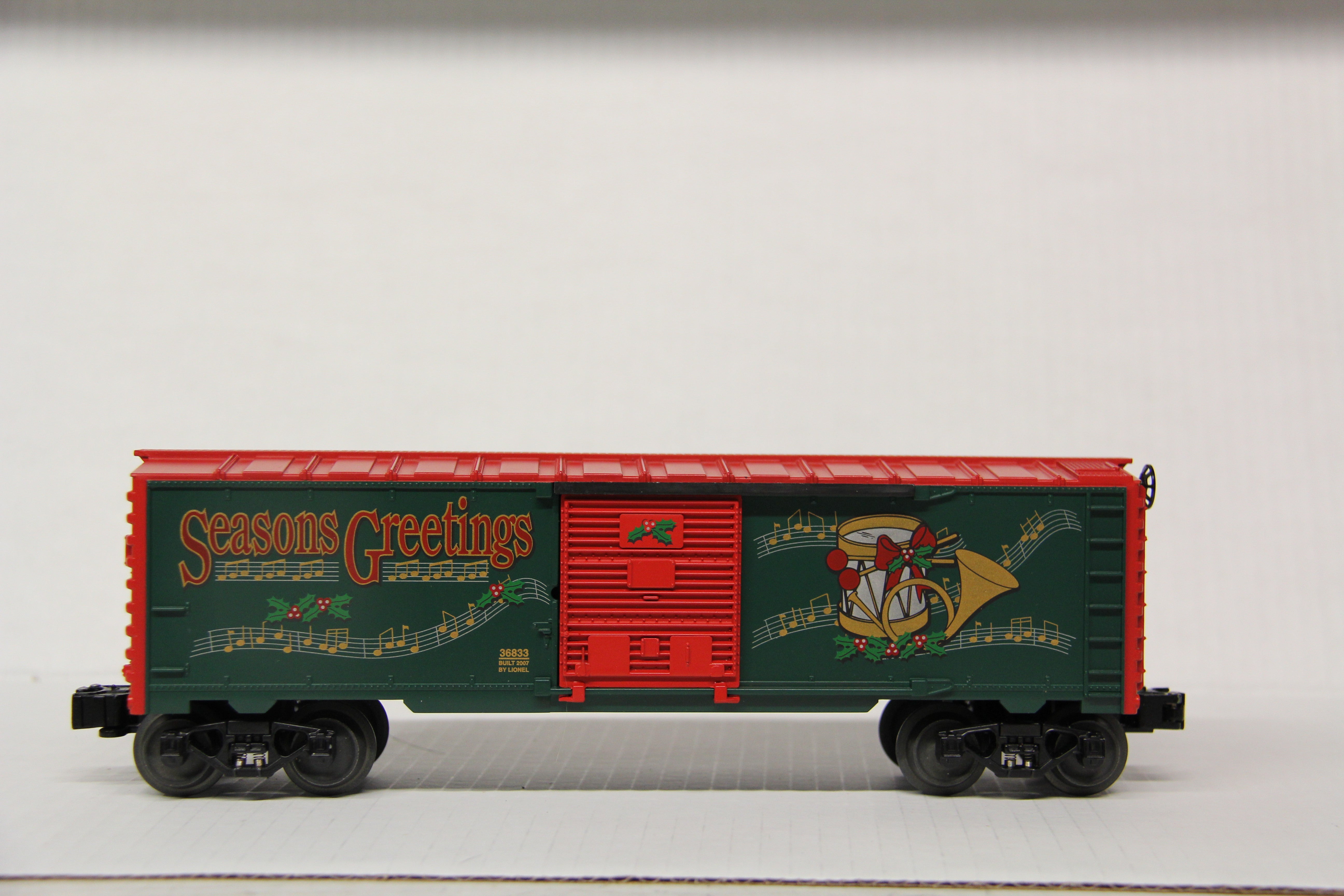 Lionel 6-36833 Christmas Boxcar With Music-No Box-Second hand-M5571