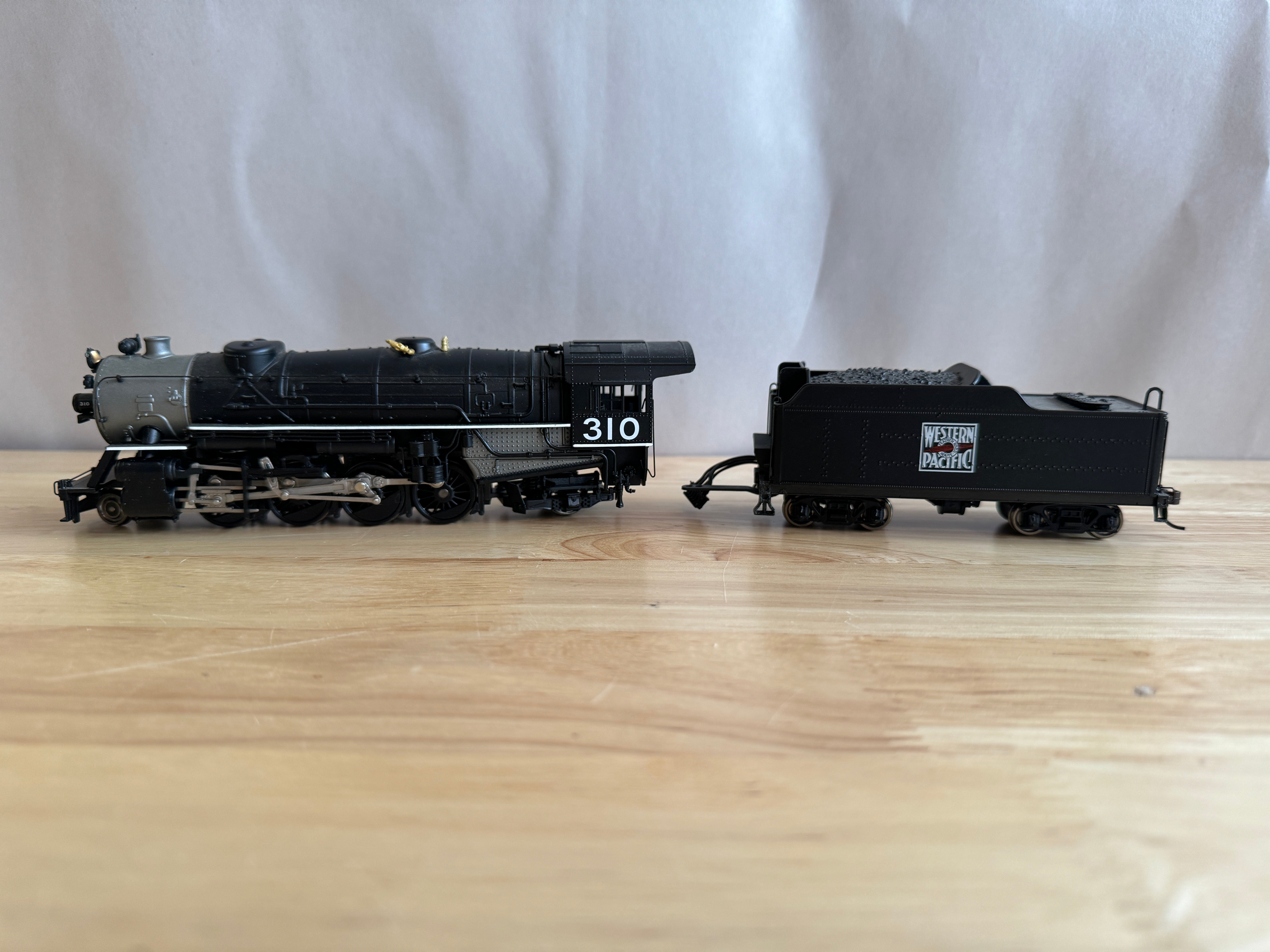 Broadway Limited HO 224 MK-60 2-8-2 Western Pacific #310-Second hand-M1456