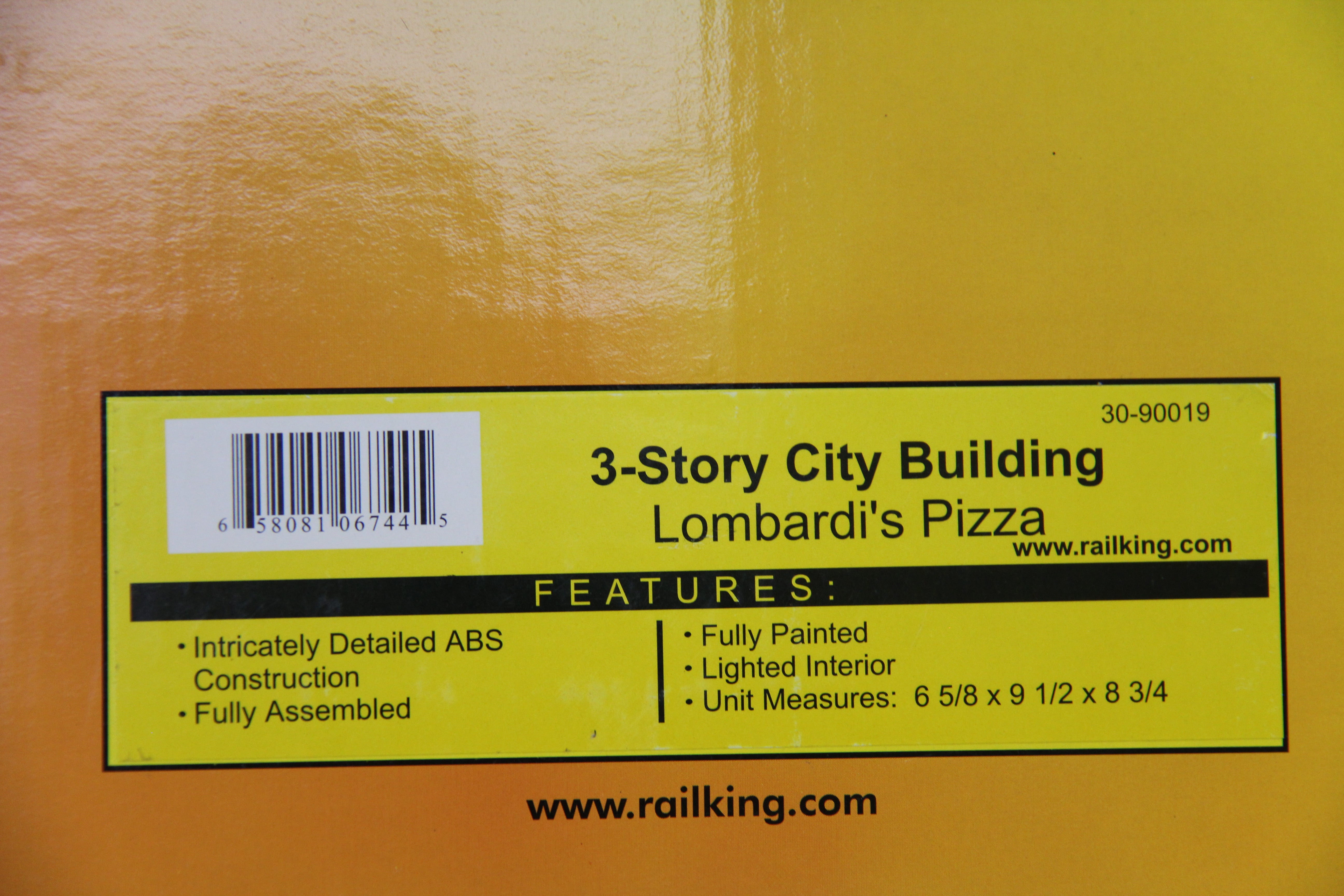 Rail King 30-90019 3-Story City Building Lombardi's Pizza-Second hand-M6946