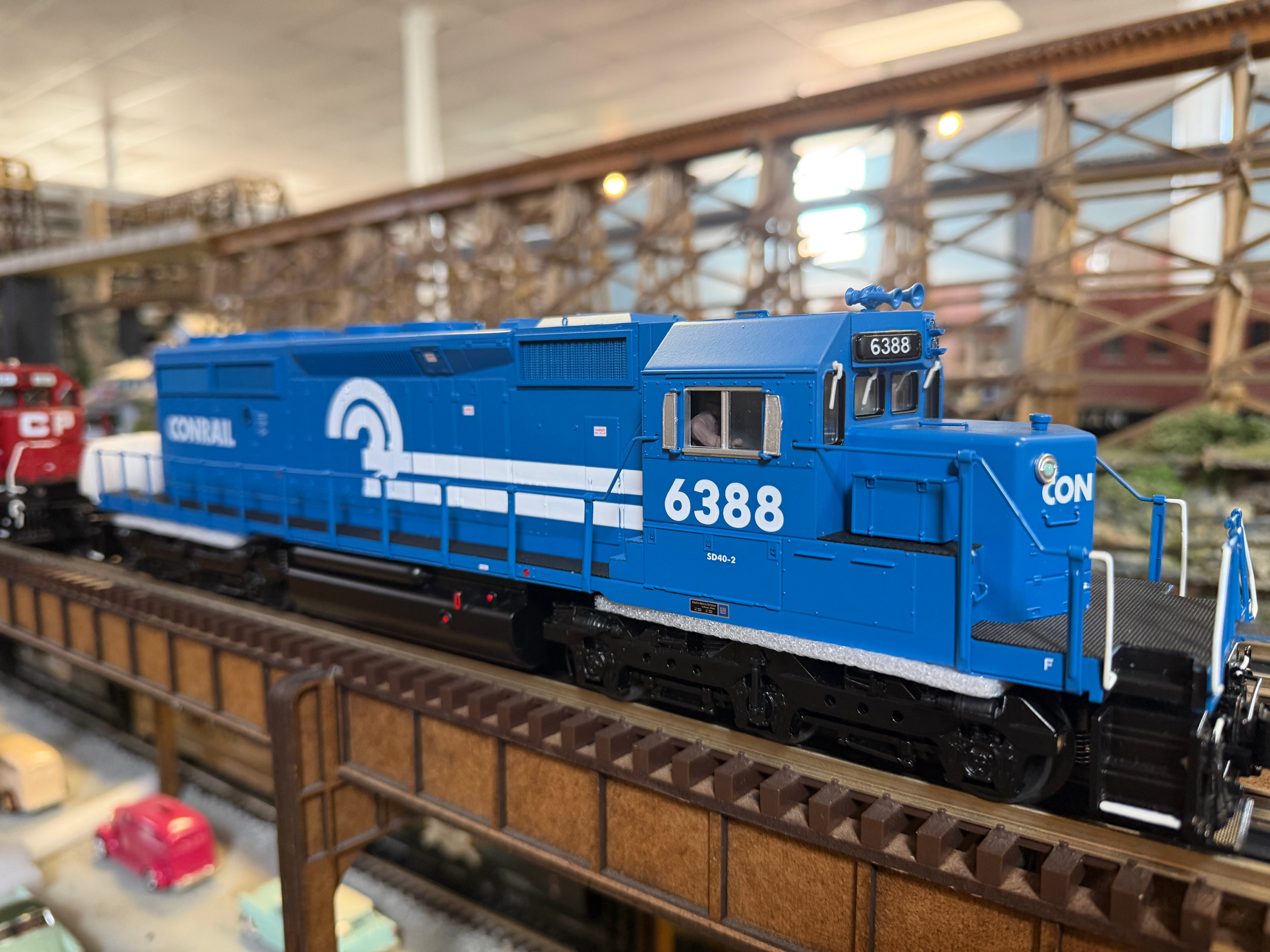 Atlas O 30138596 - Premier - SD40 Diesel Locomotive "Conrail" #6388